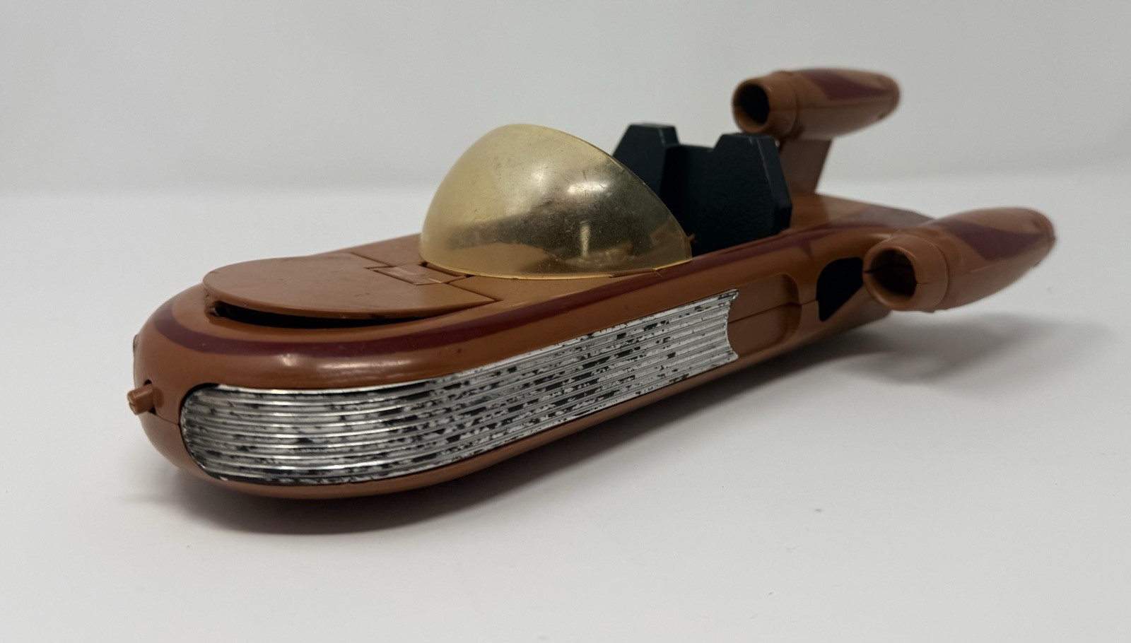 Landspeeder sold