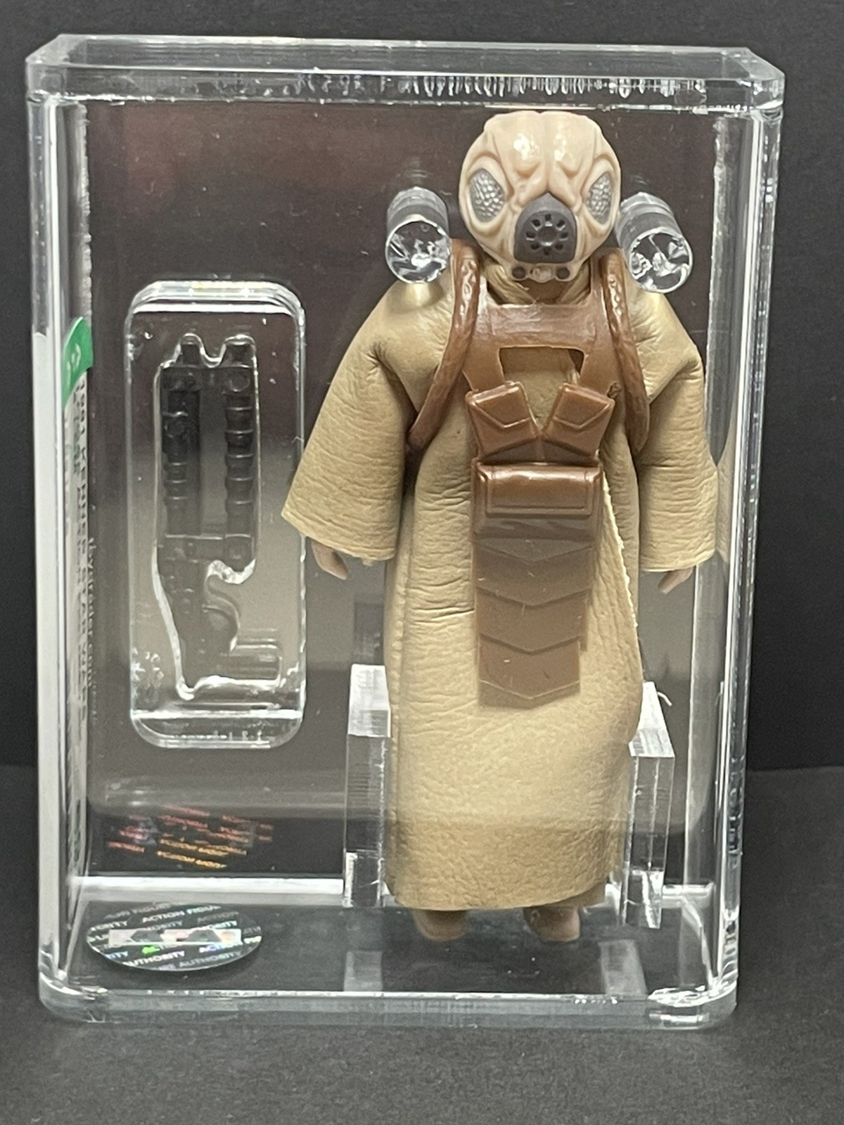 4-LOM sold