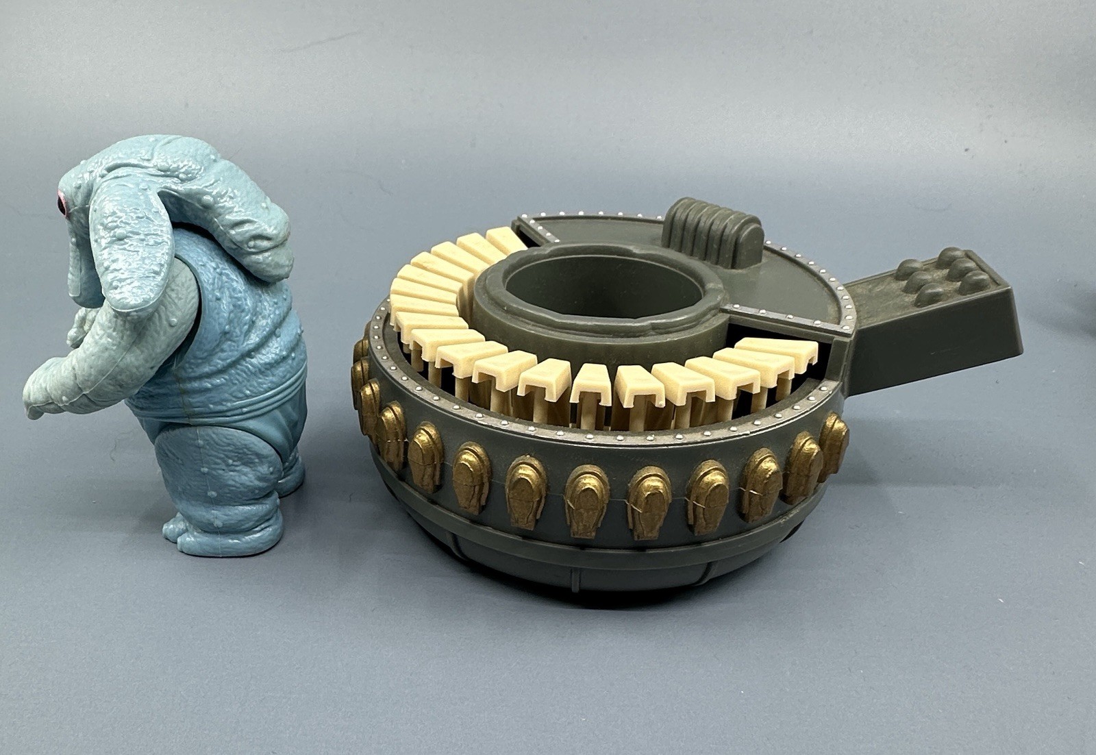 Sy Snootles & The Rebo Band sold