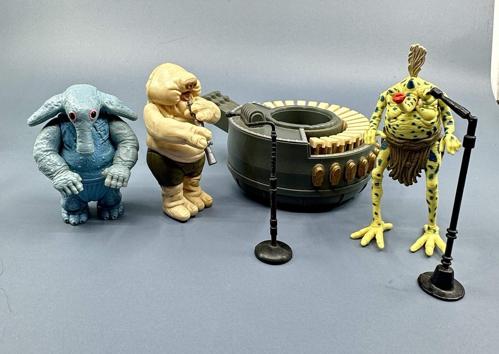 Sy Snootles & The Rebo Band sold