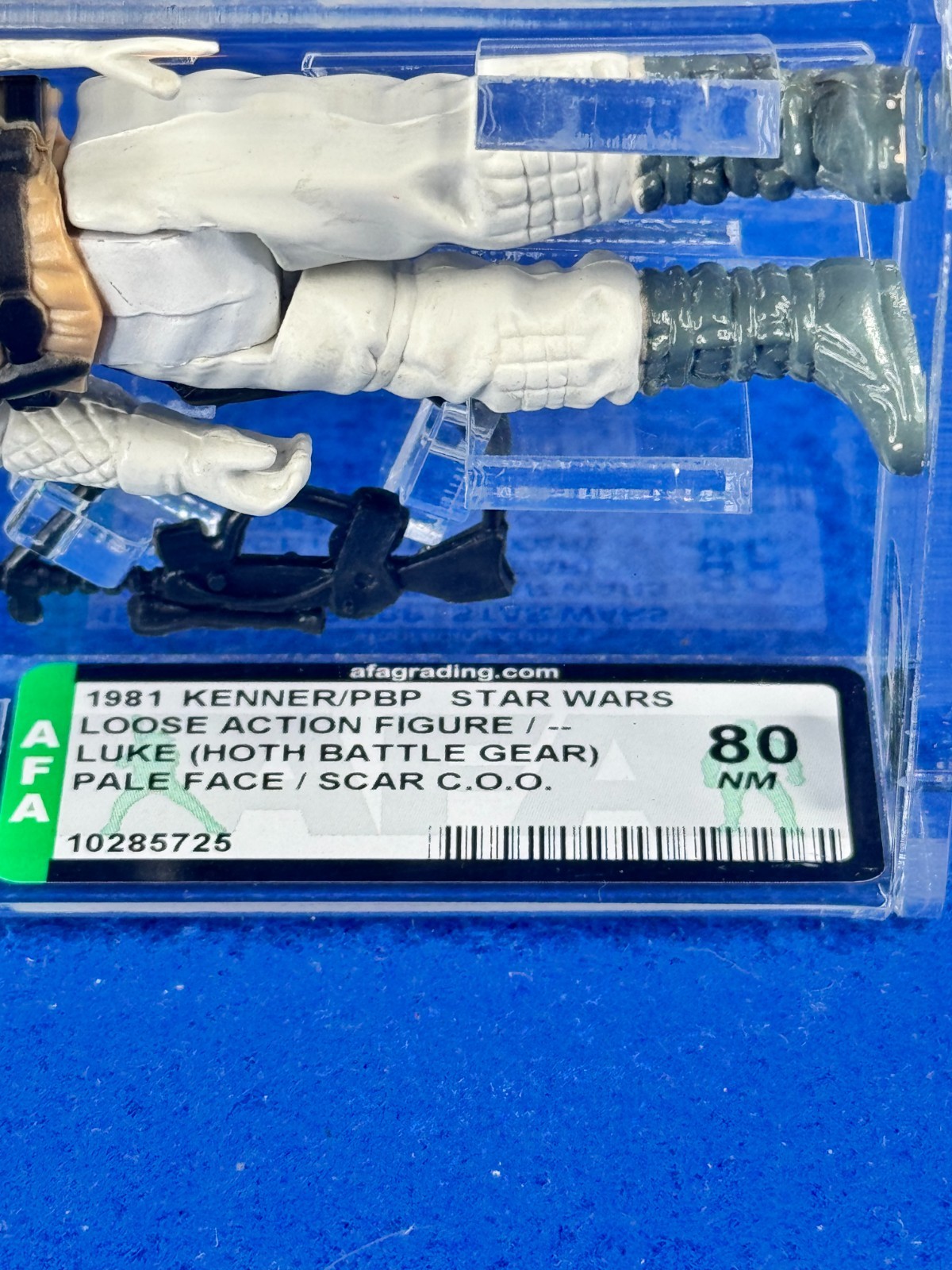 Luke Skywalker (Hoth Battle Gear) sold