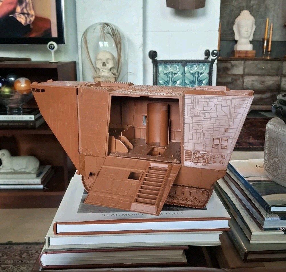 Radio Controlled Jawa Sandcrawler sold