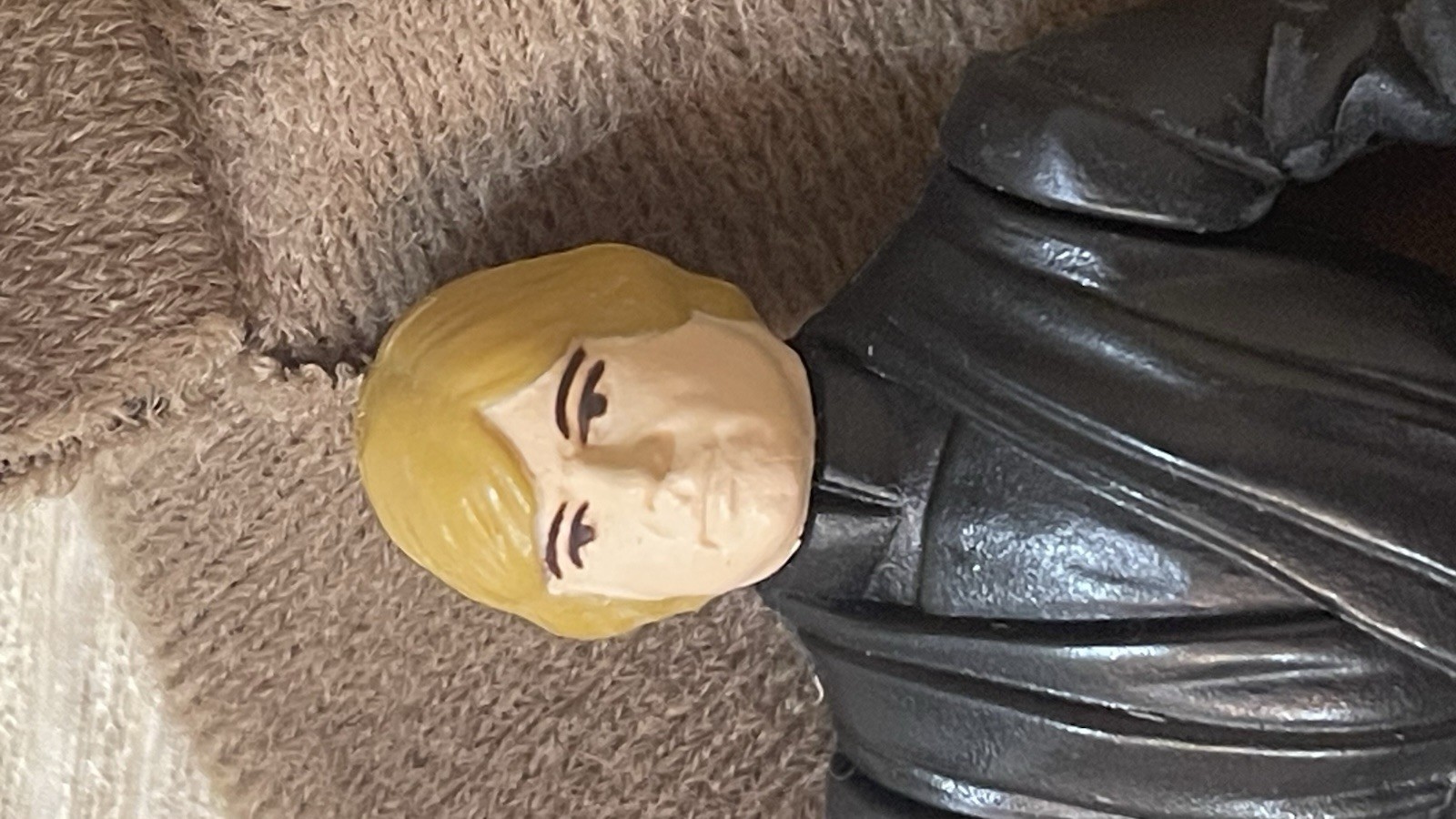 Luke Skywalker (Jedi Knight Outfit) sold