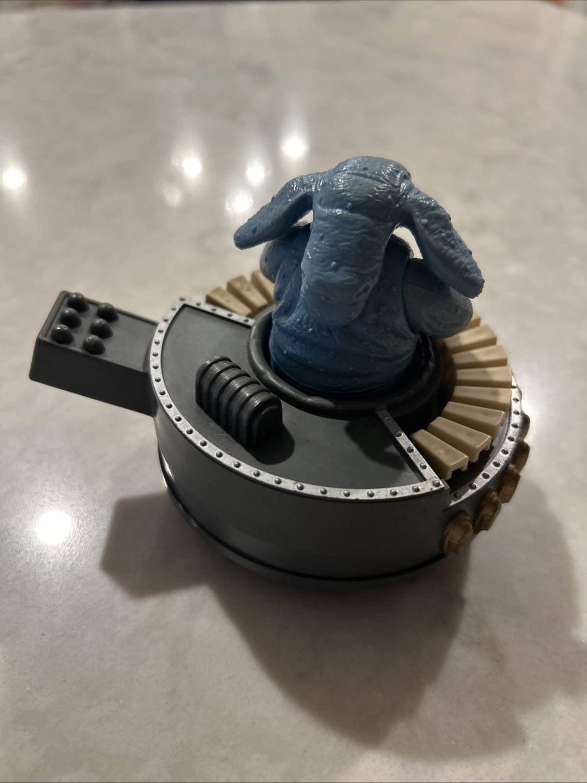 Max Rebo sold