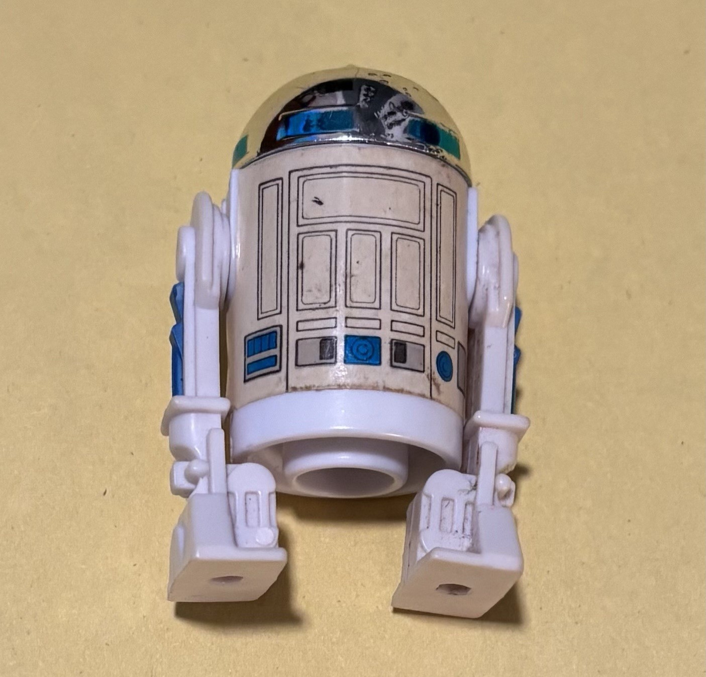 R2-D2 (Artoo-Detoo) with pop-up Lightsaber sold