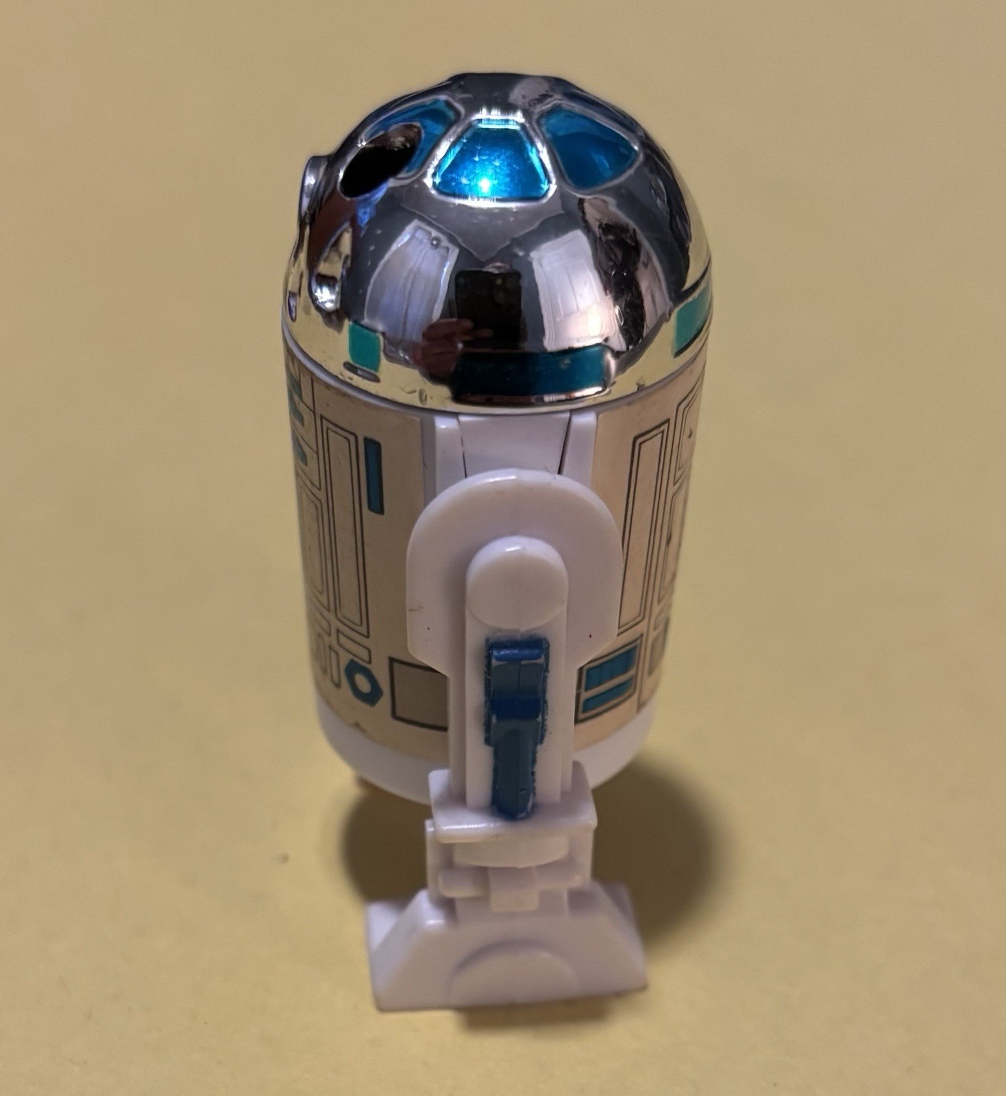 R2-D2 (Artoo-Detoo) with pop-up Lightsaber sold