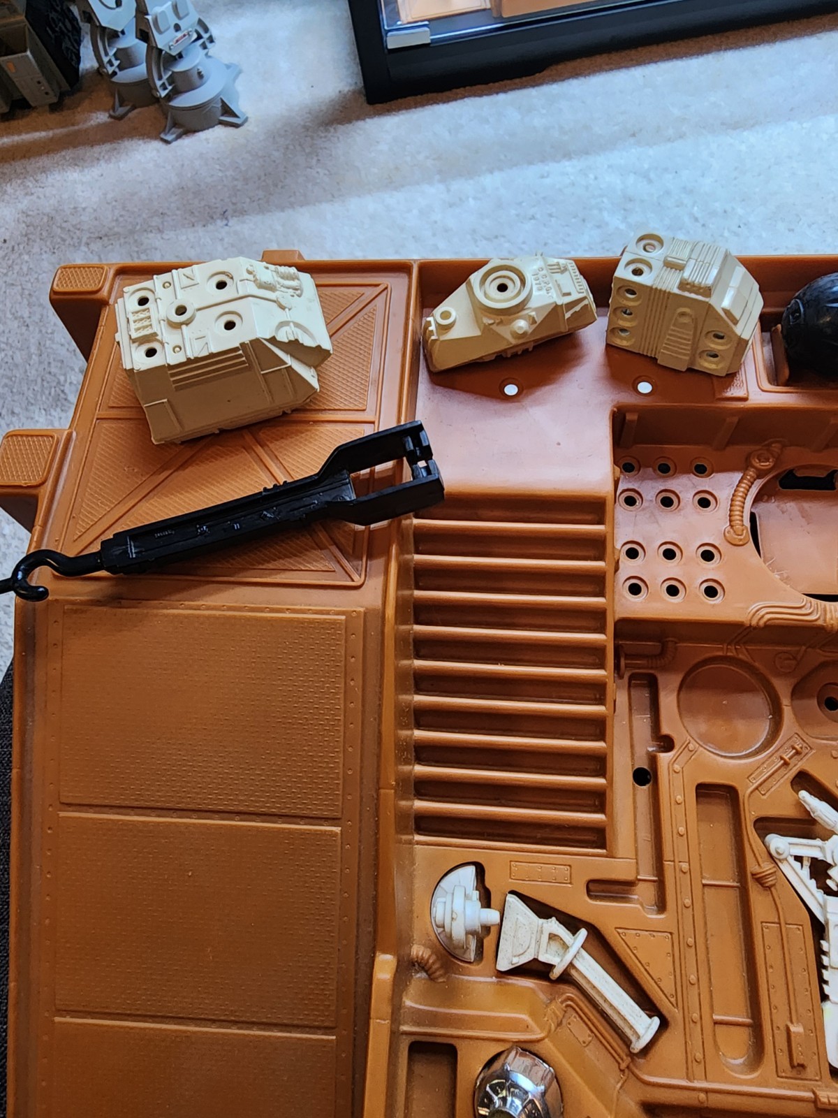 Droid Factory sold