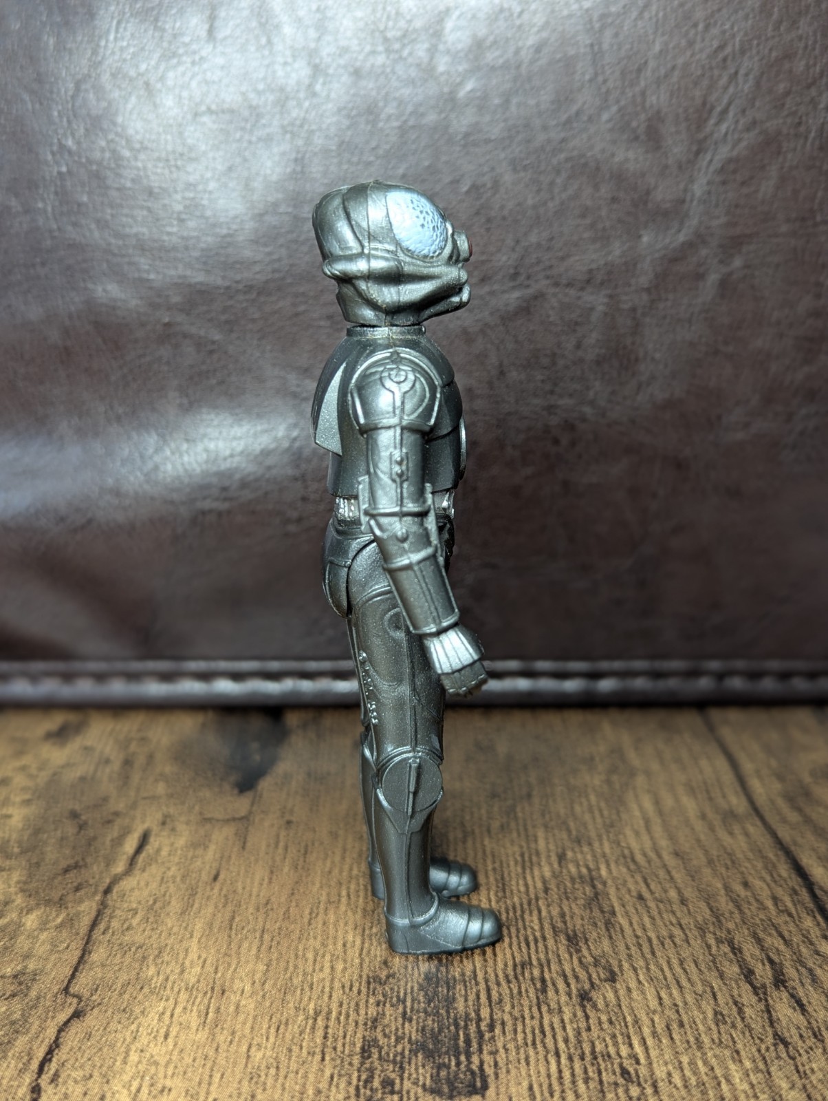 Zuckuss sold