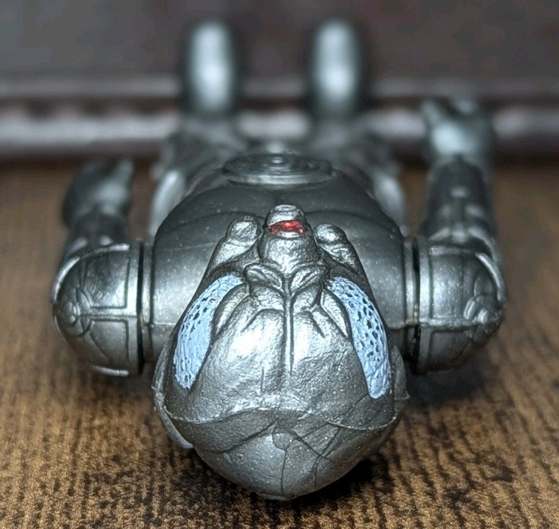 Zuckuss sold