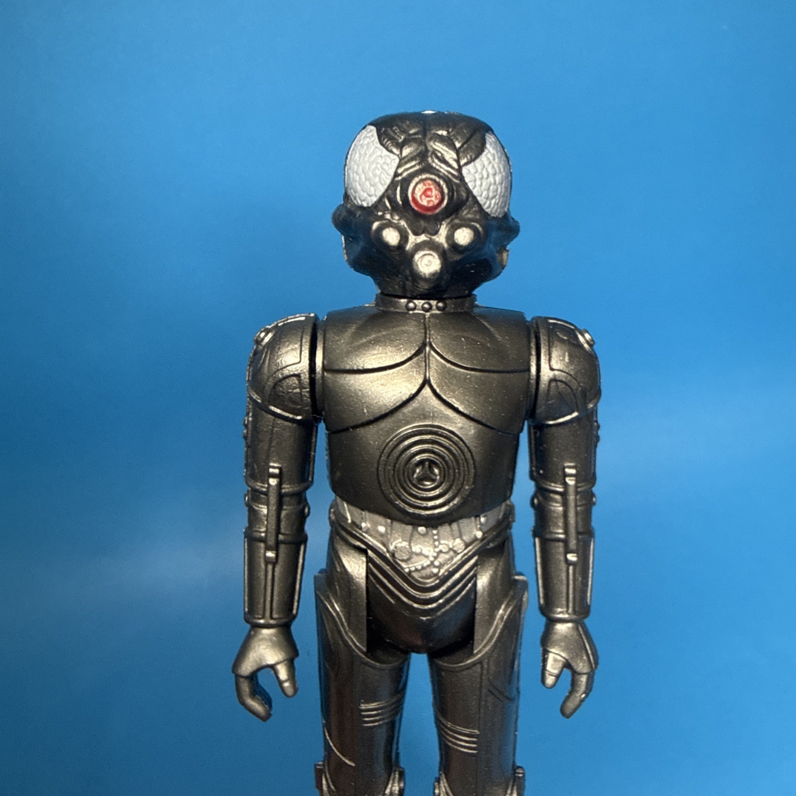 Zuckuss sold