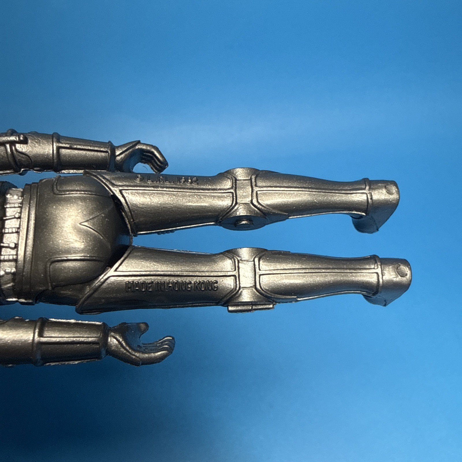 Zuckuss sold