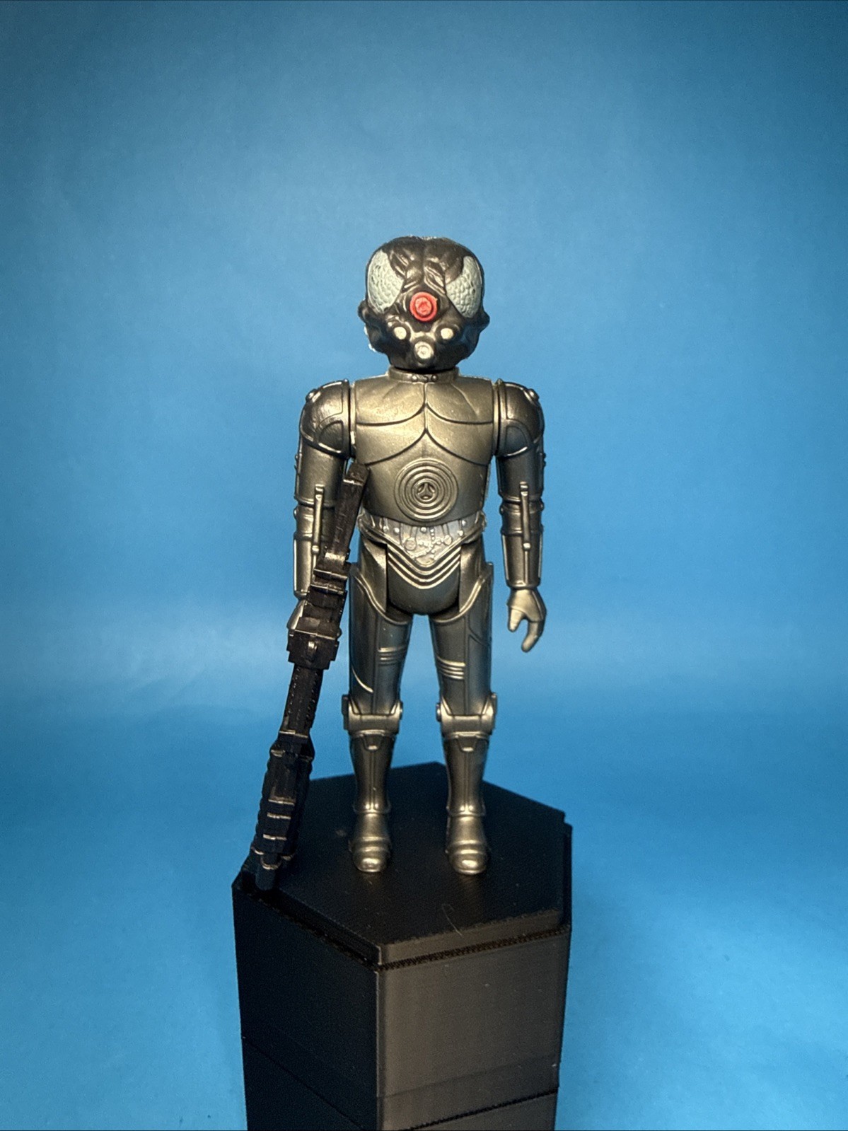 Zuckuss sold