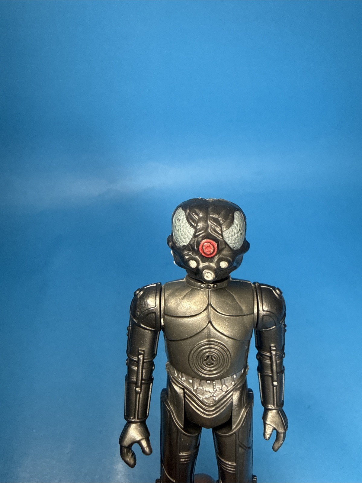 Zuckuss sold