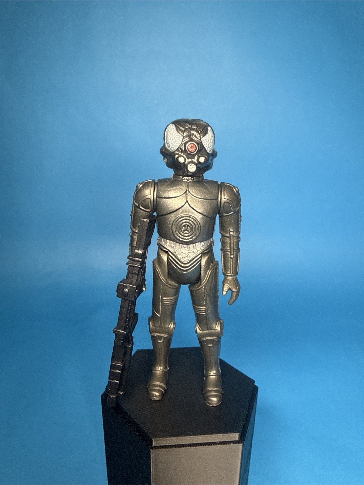 Zuckuss sold