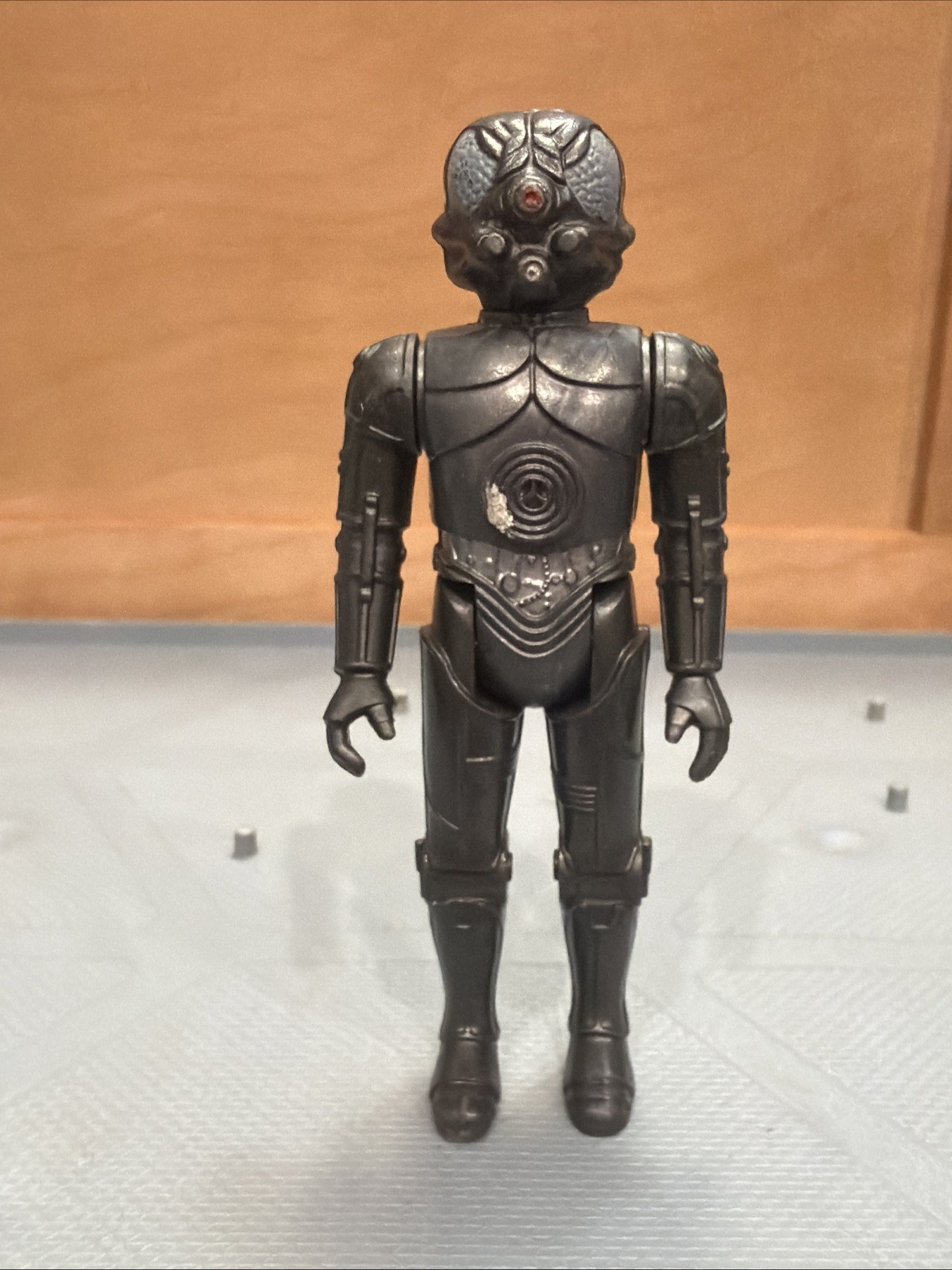 Zuckuss sold
