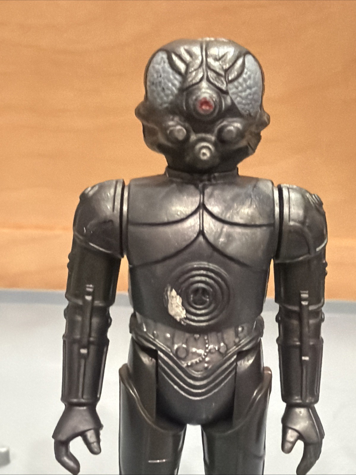 Zuckuss sold