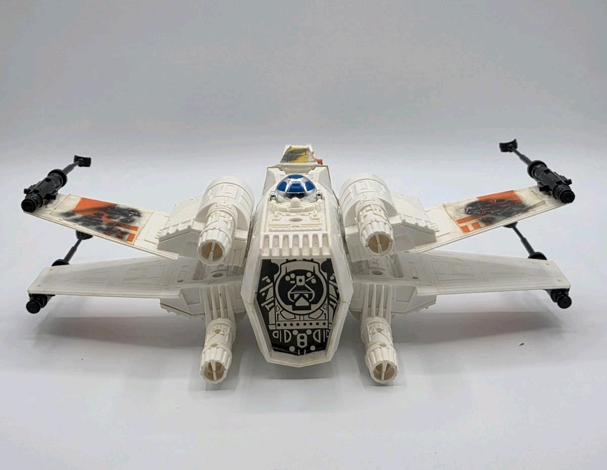 X-Wing Fighter (Battle Damaged) sold