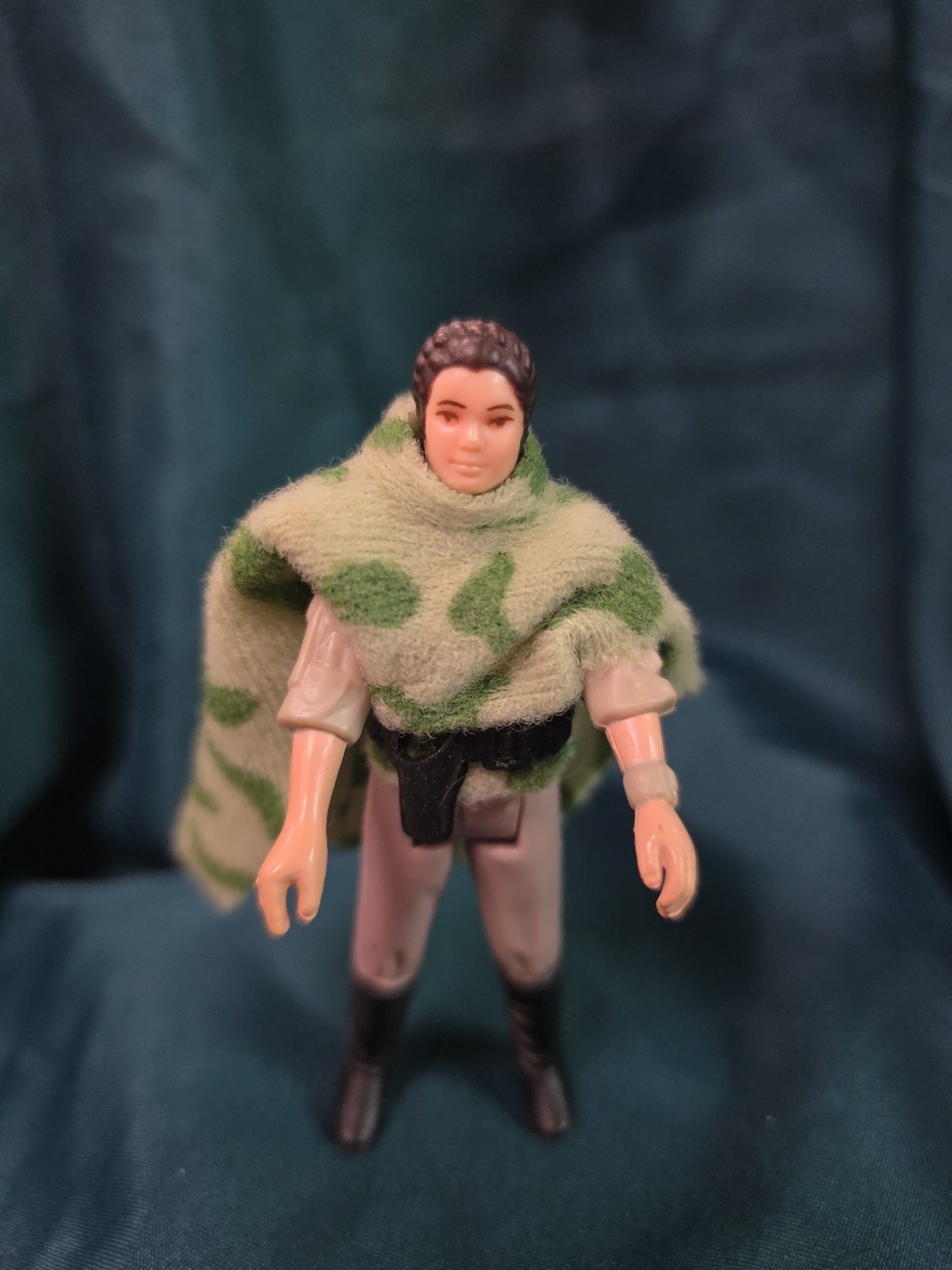 Princess Leia Organa (In Combat Poncho) sold