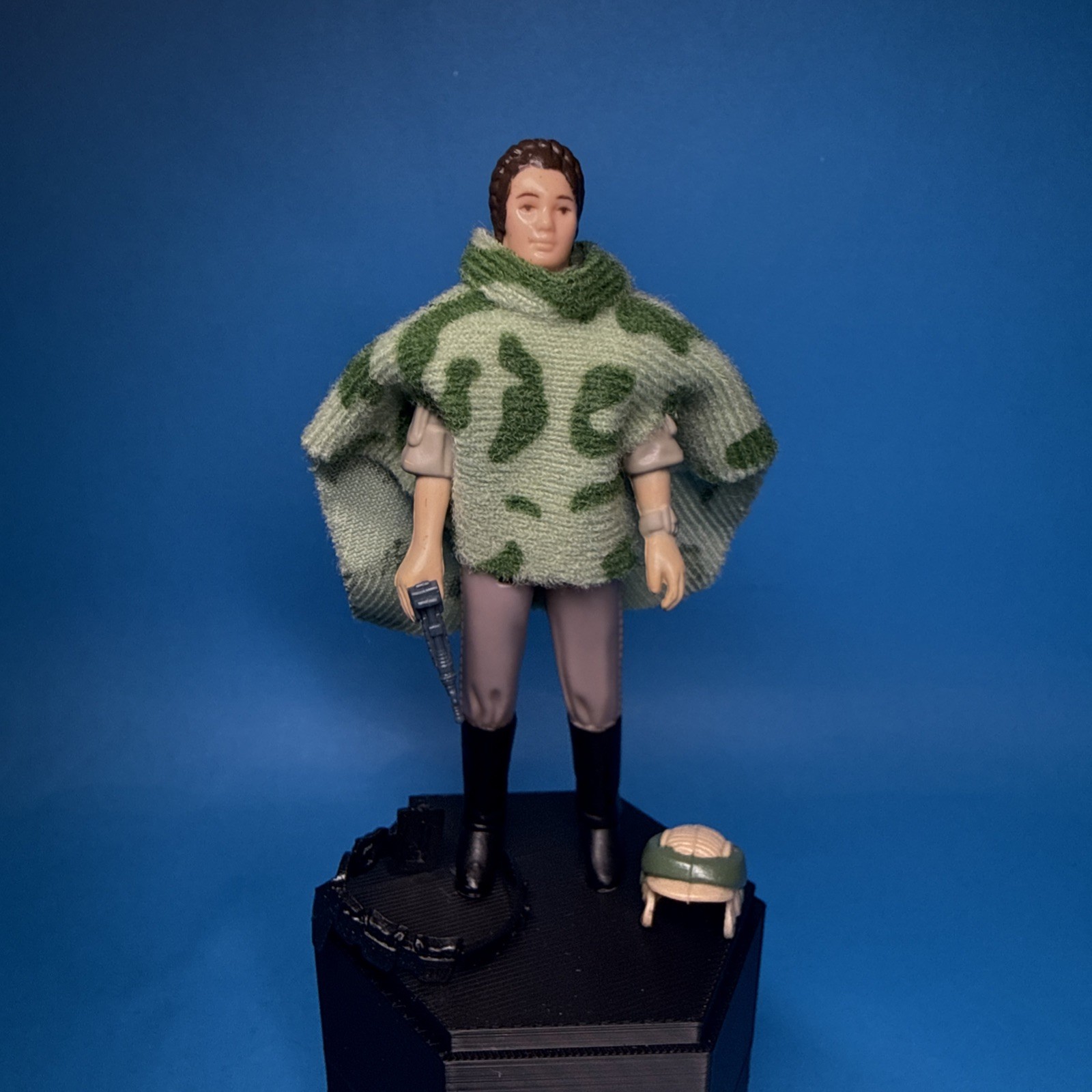 Princess Leia Organa (In Combat Poncho) sold