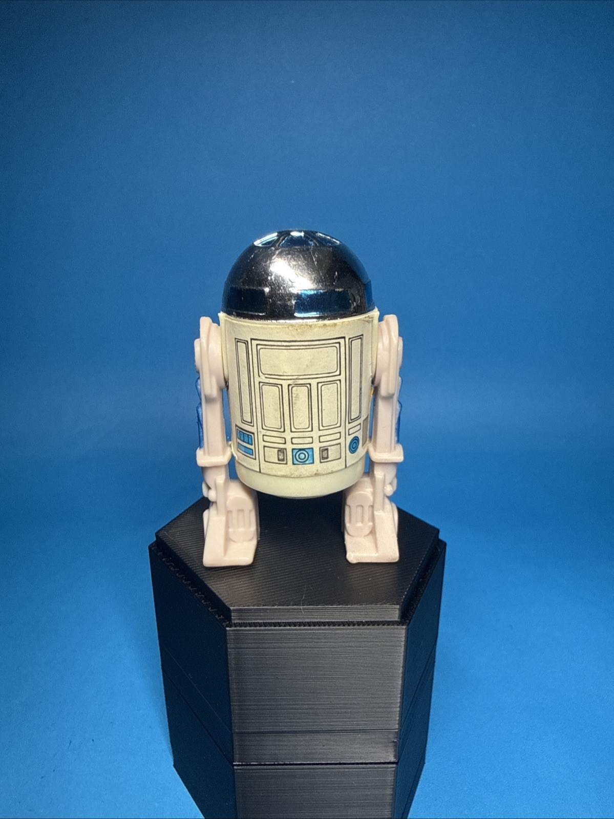 R2-D2 (Artoo-Detoo) sold