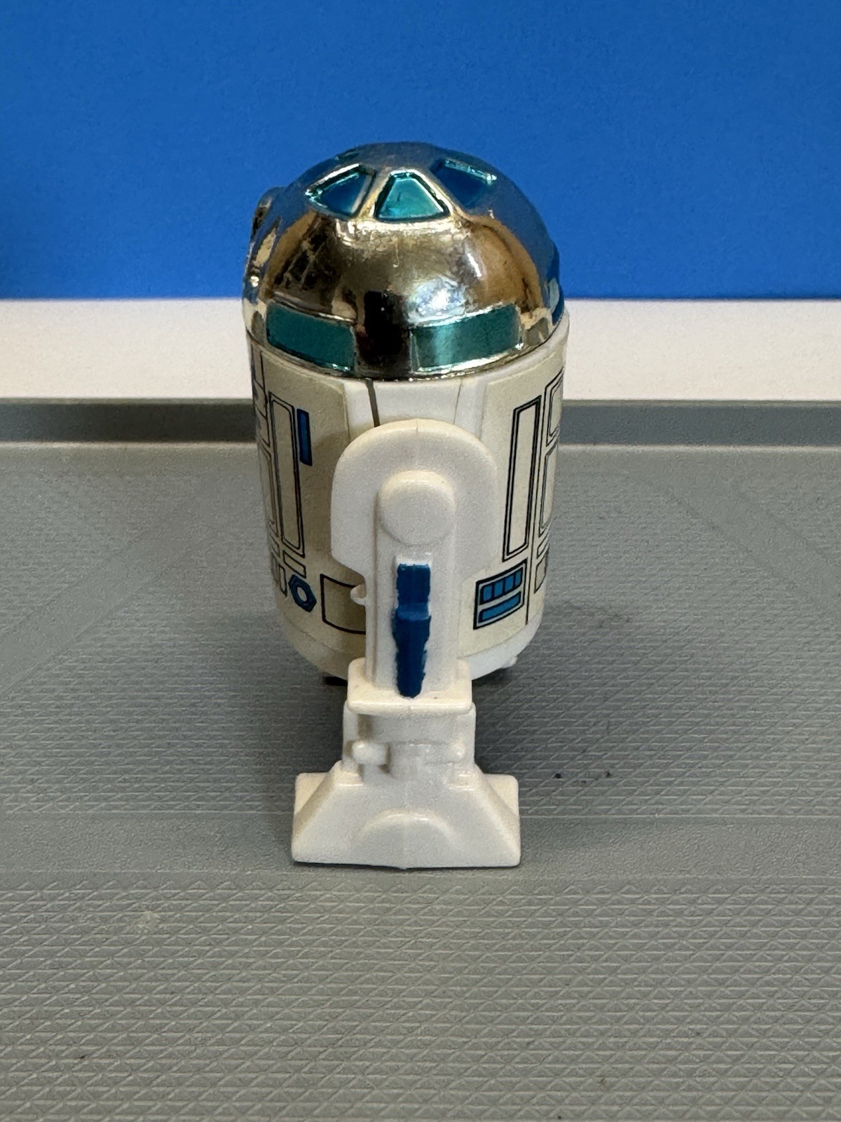 R2-D2 (Artoo-Detoo) sold