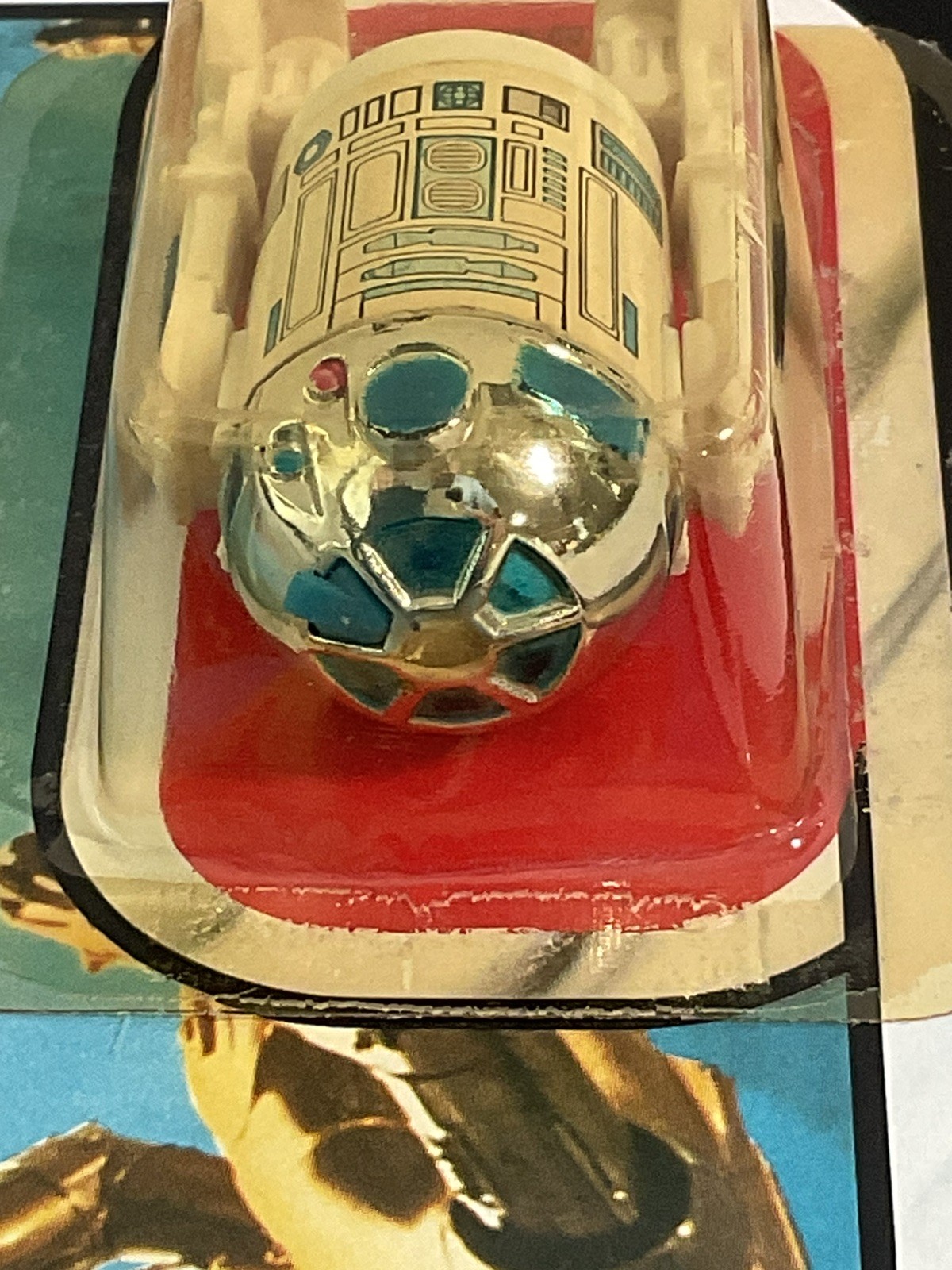 R2-D2 (Artoo-Detoo) (with Sensorscope) sold