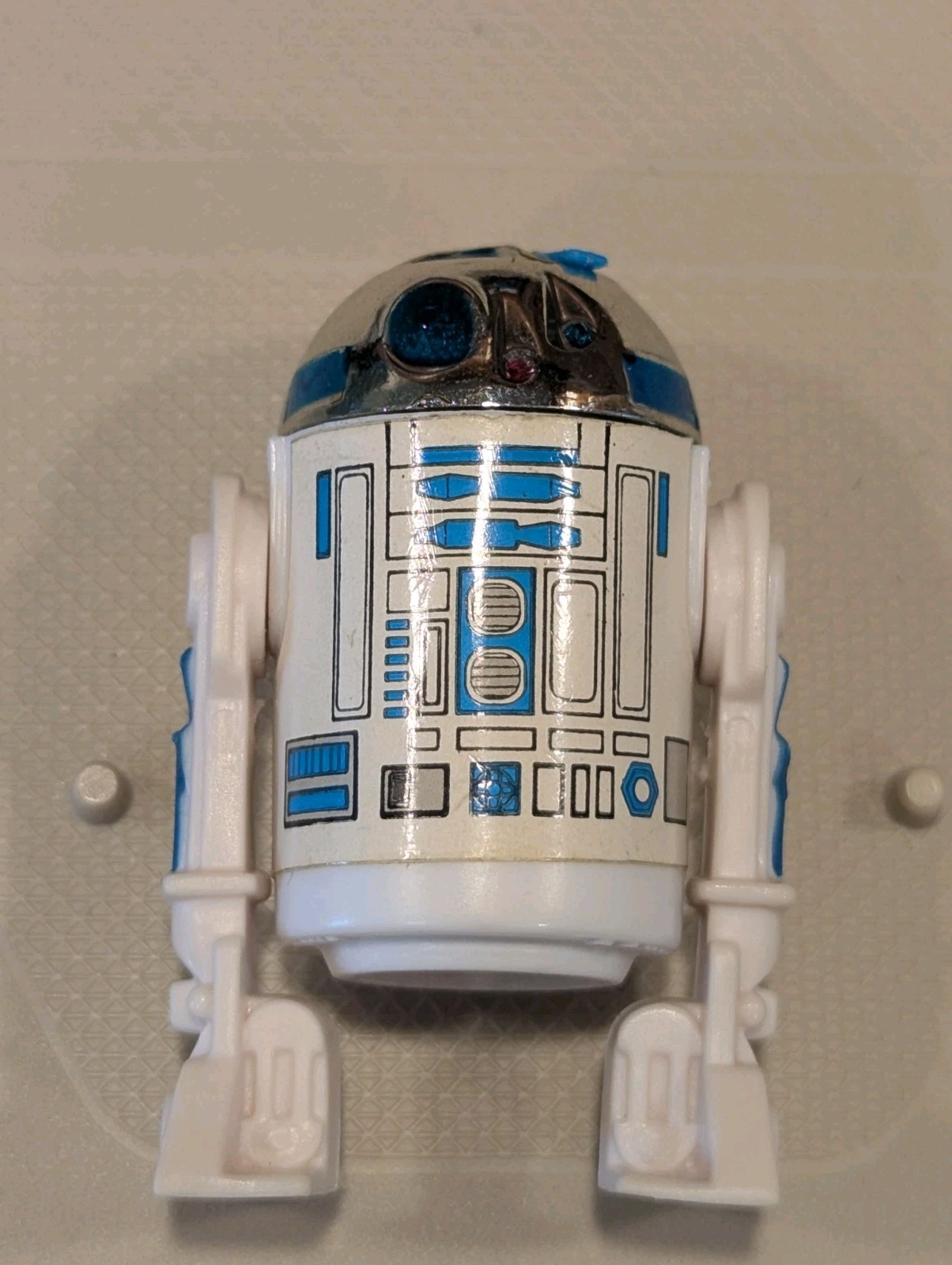 R2-D2 (Artoo-Detoo) (with Sensorscope) sold