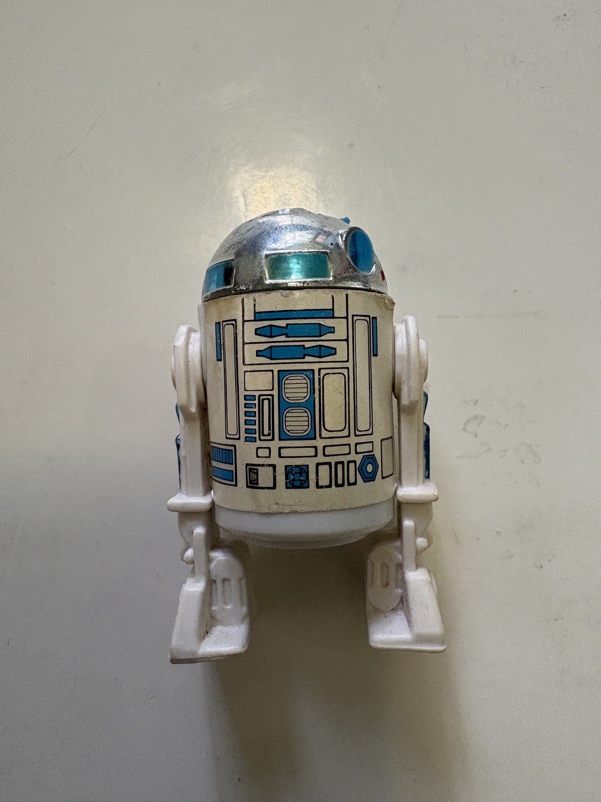R2-D2 (Artoo-Detoo) (with Sensorscope) sold