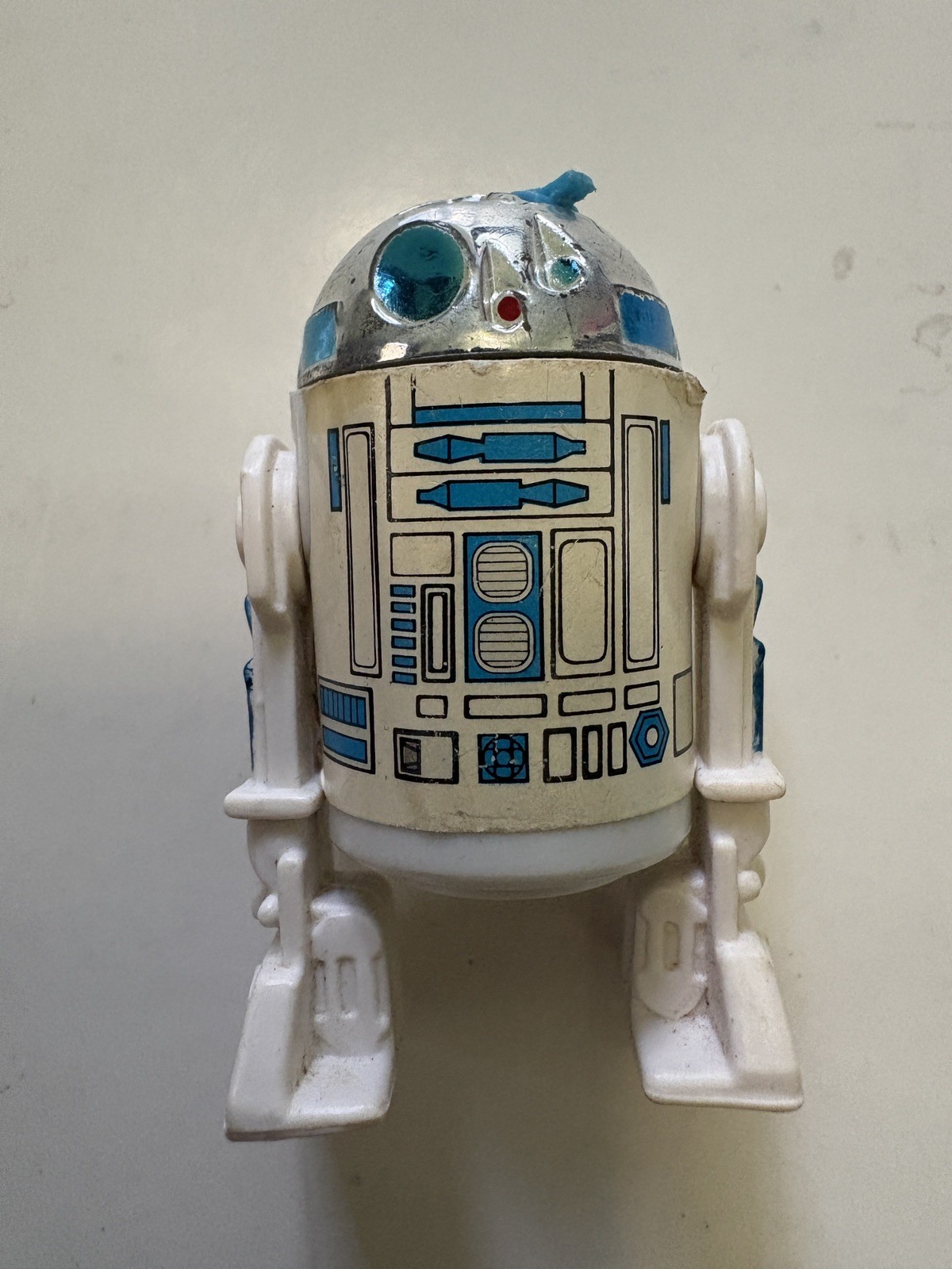 R2-D2 (Artoo-Detoo) (with Sensorscope) sold