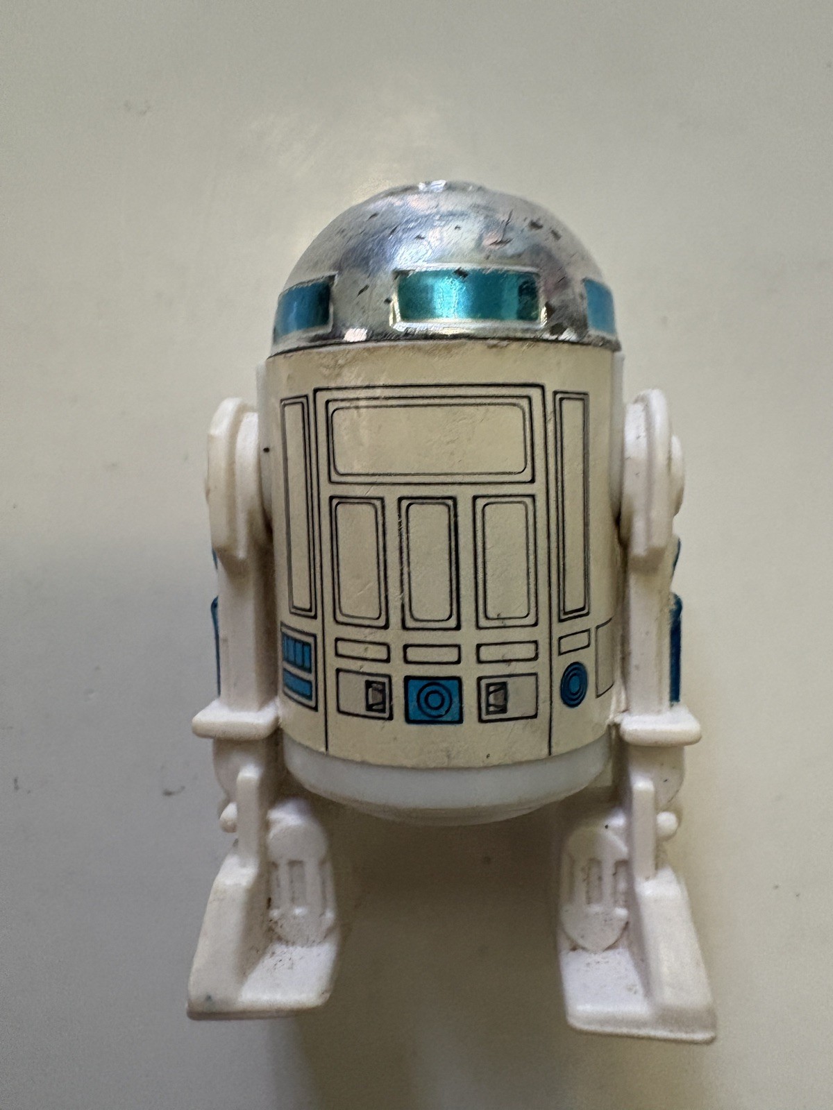 R2-D2 (Artoo-Detoo) (with Sensorscope) sold