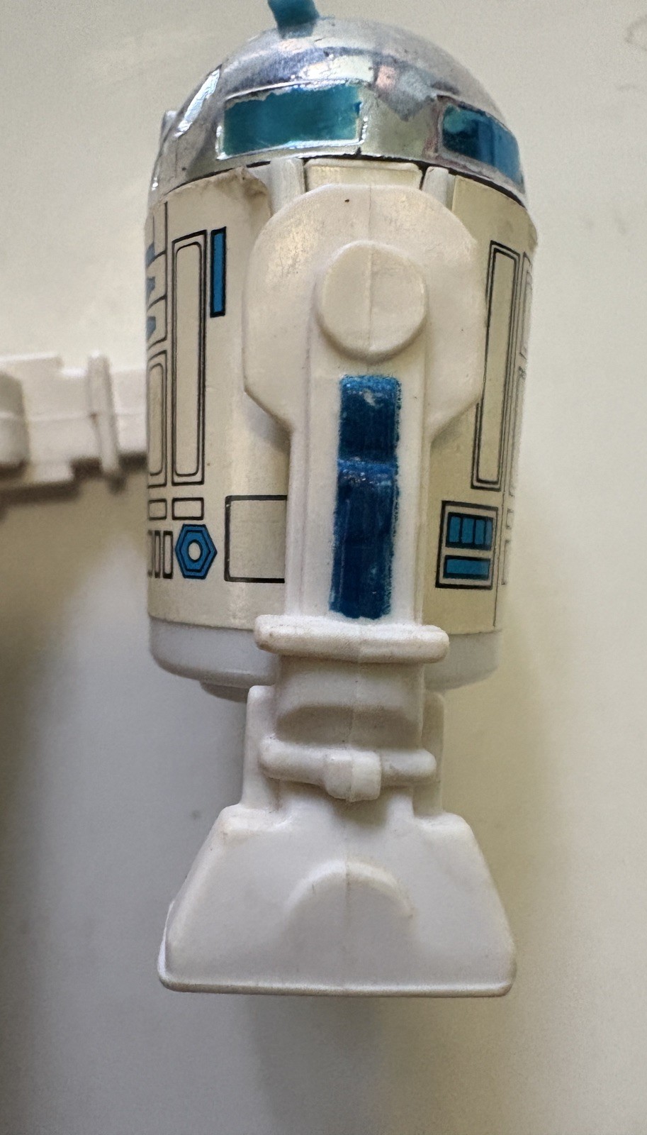 R2-D2 (Artoo-Detoo) (with Sensorscope) sold