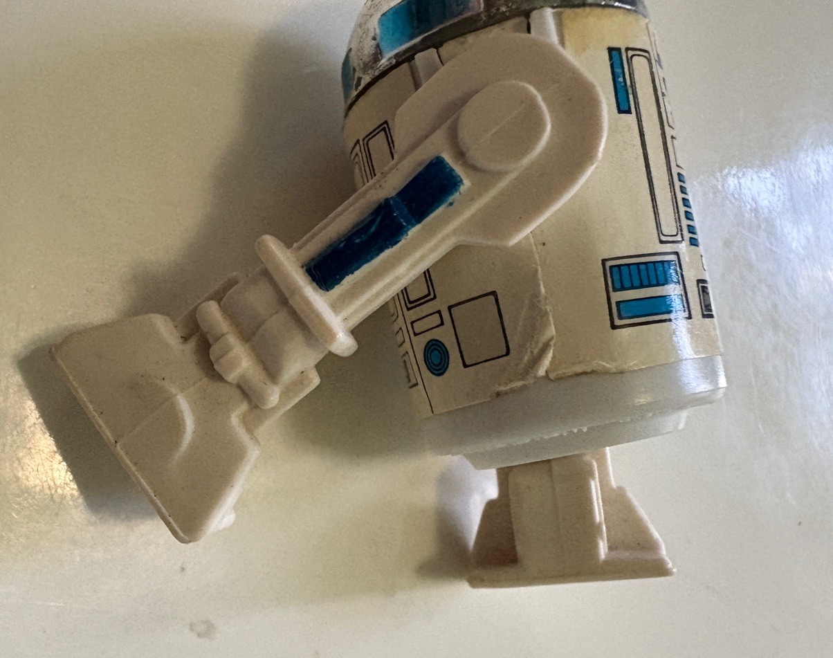 R2-D2 (Artoo-Detoo) (with Sensorscope) sold