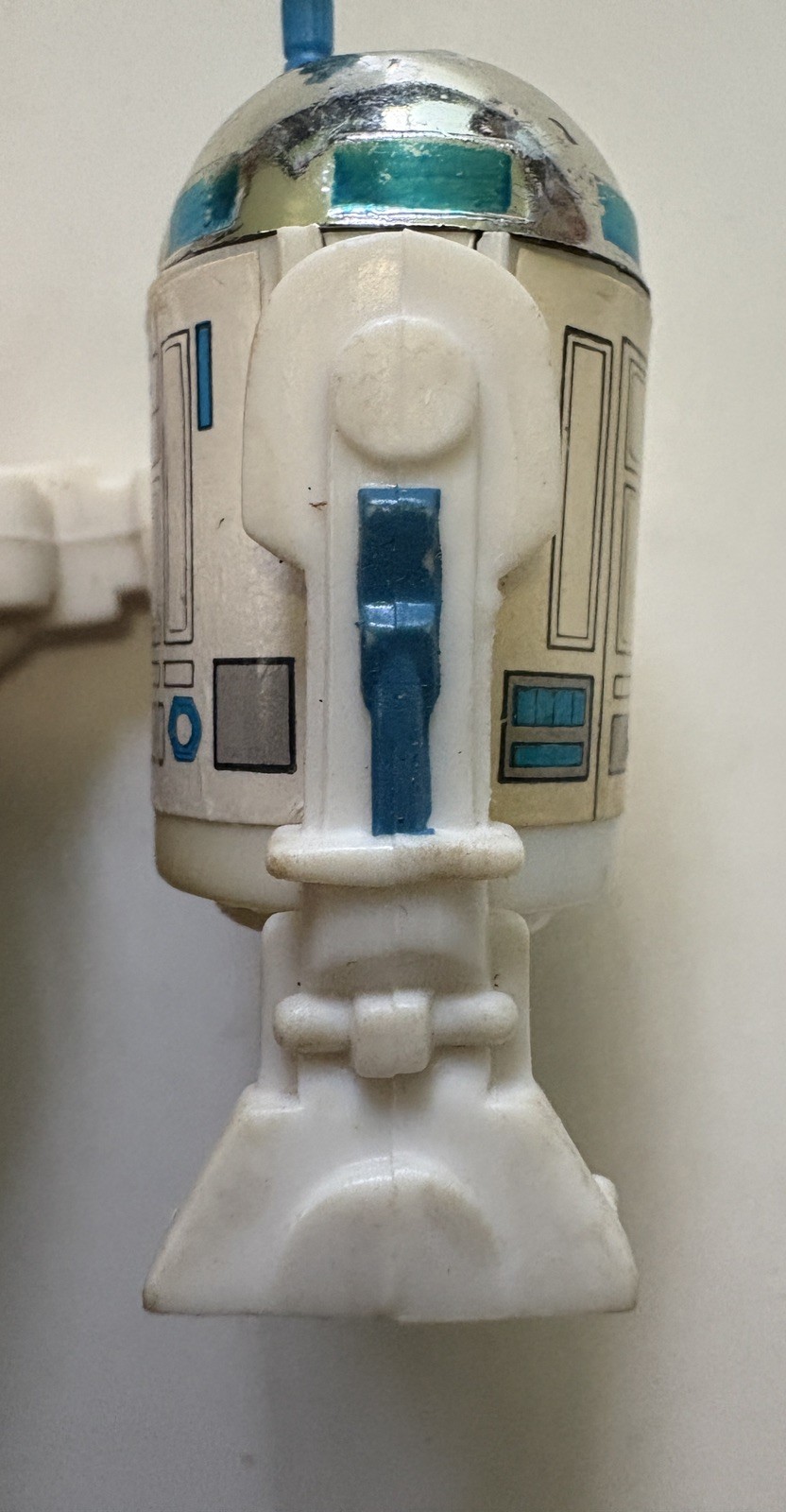 R2-D2 (Artoo-Detoo) (with Sensorscope) sold