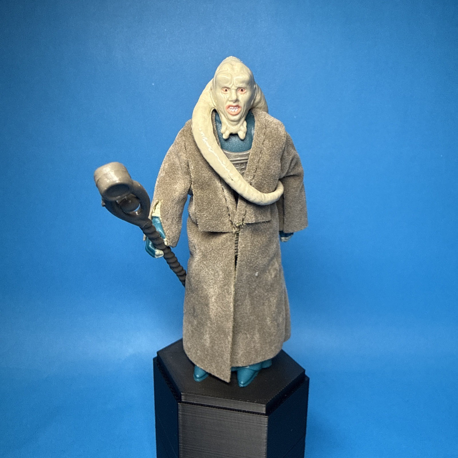 Bib Fortuna sold