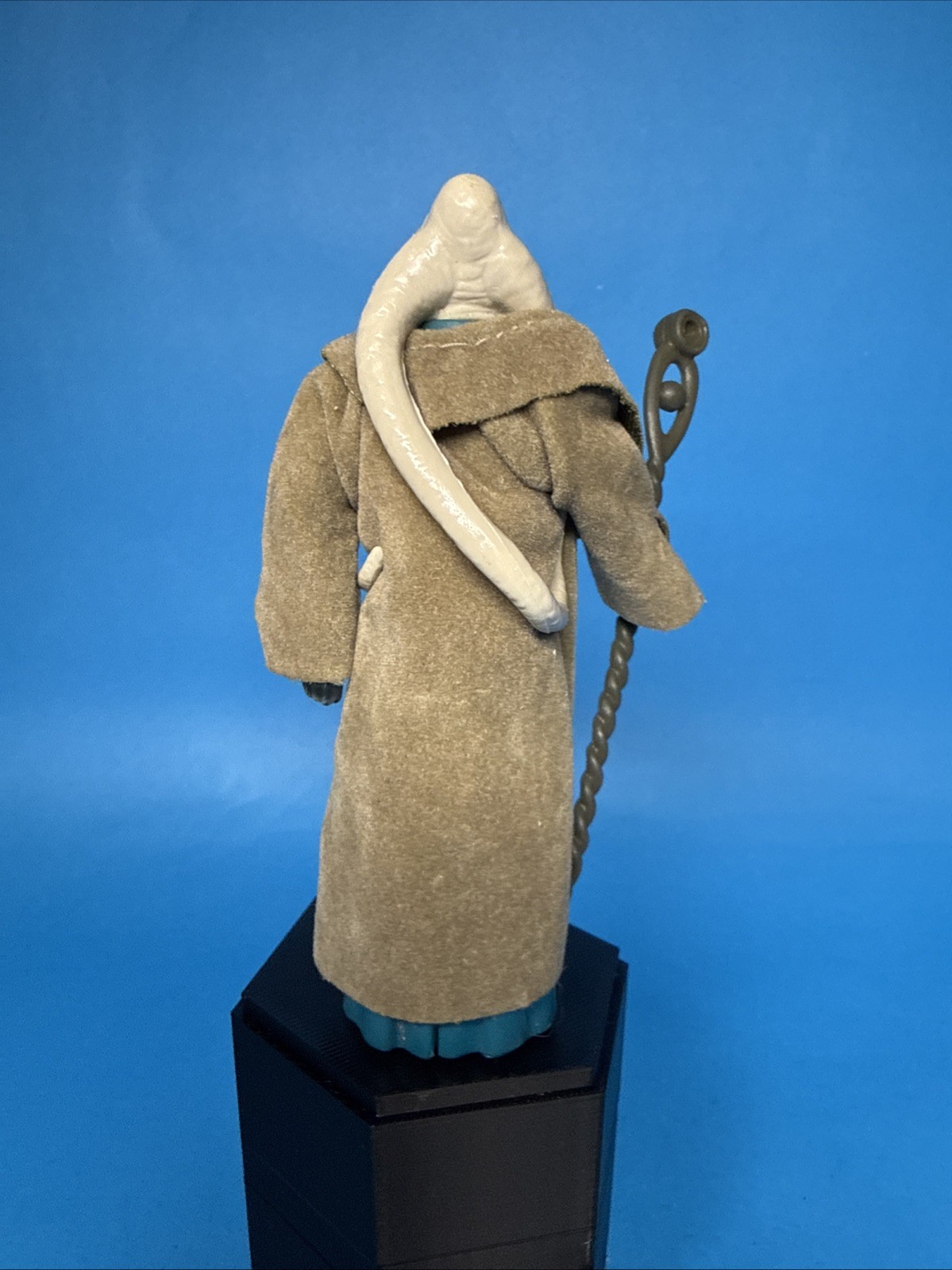 Bib Fortuna sold