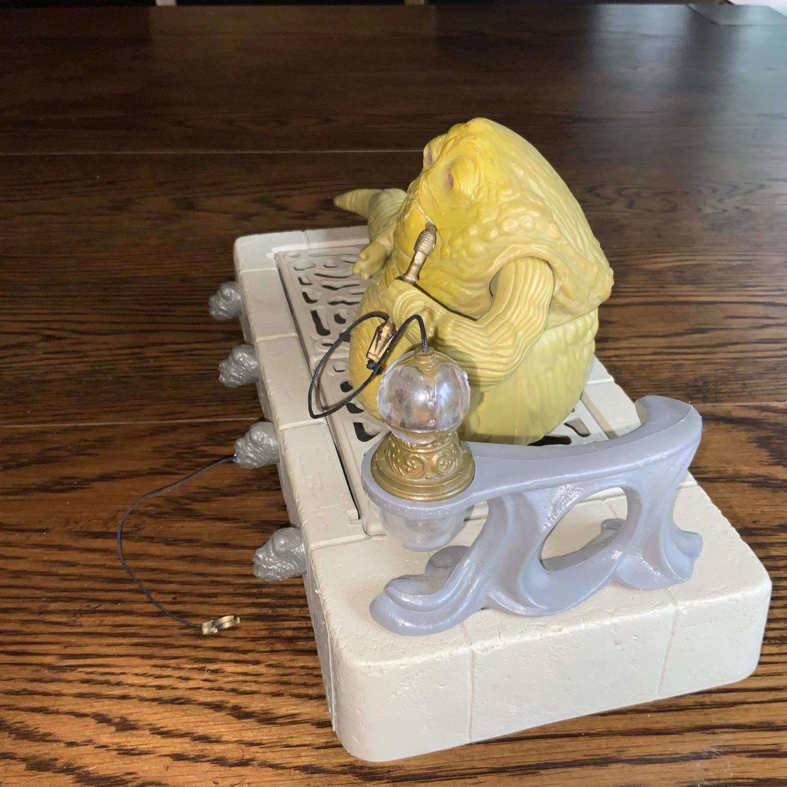 Jabba the Hutt Action Playset sold