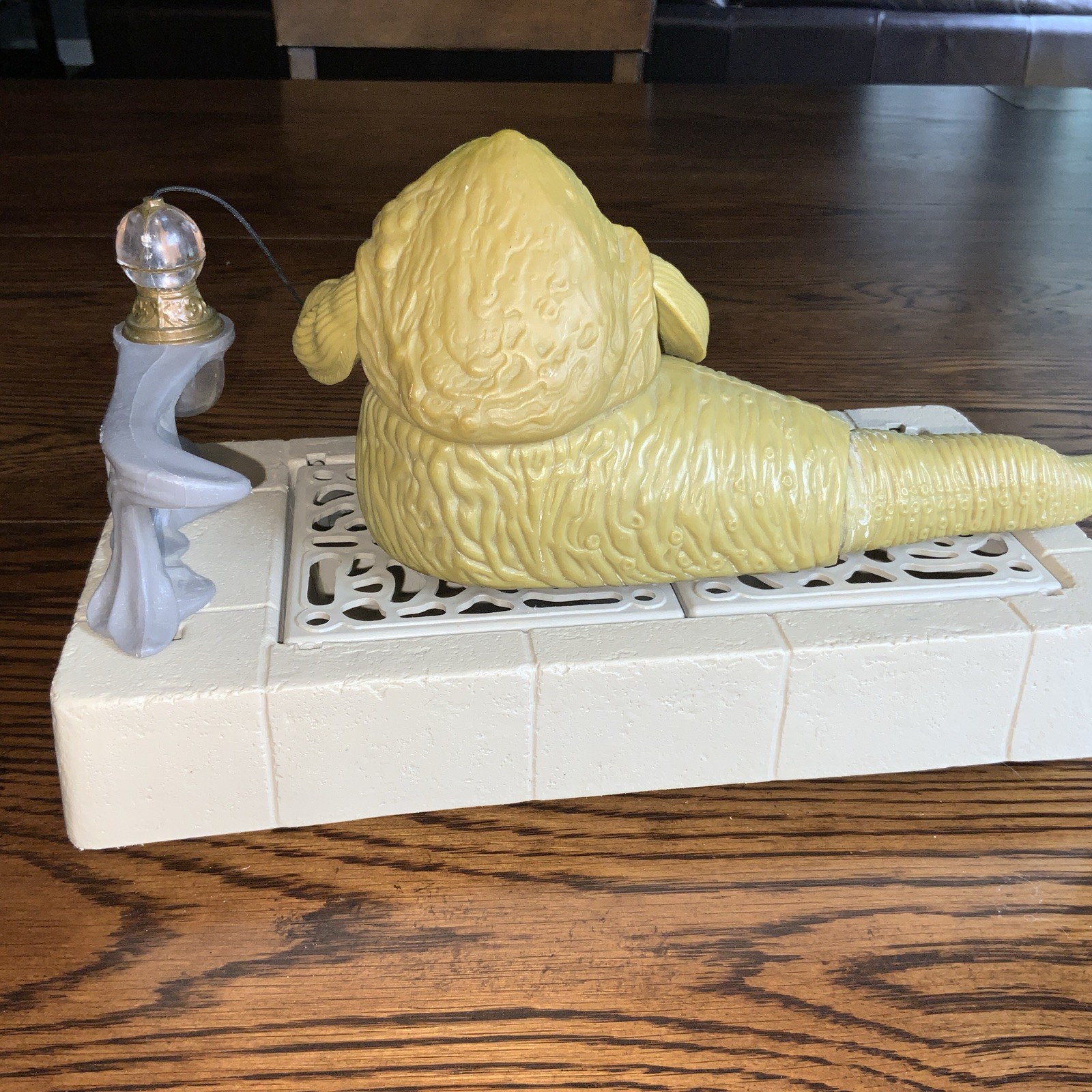 Jabba the Hutt Action Playset sold