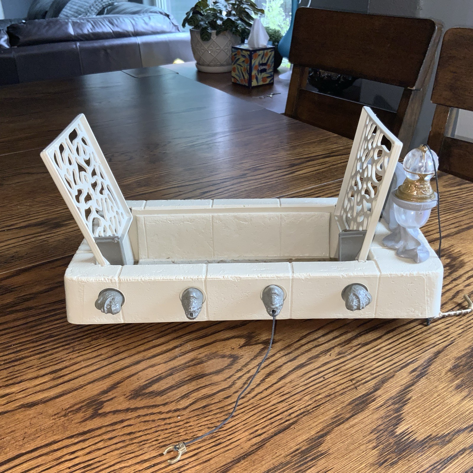 Jabba the Hutt Action Playset sold