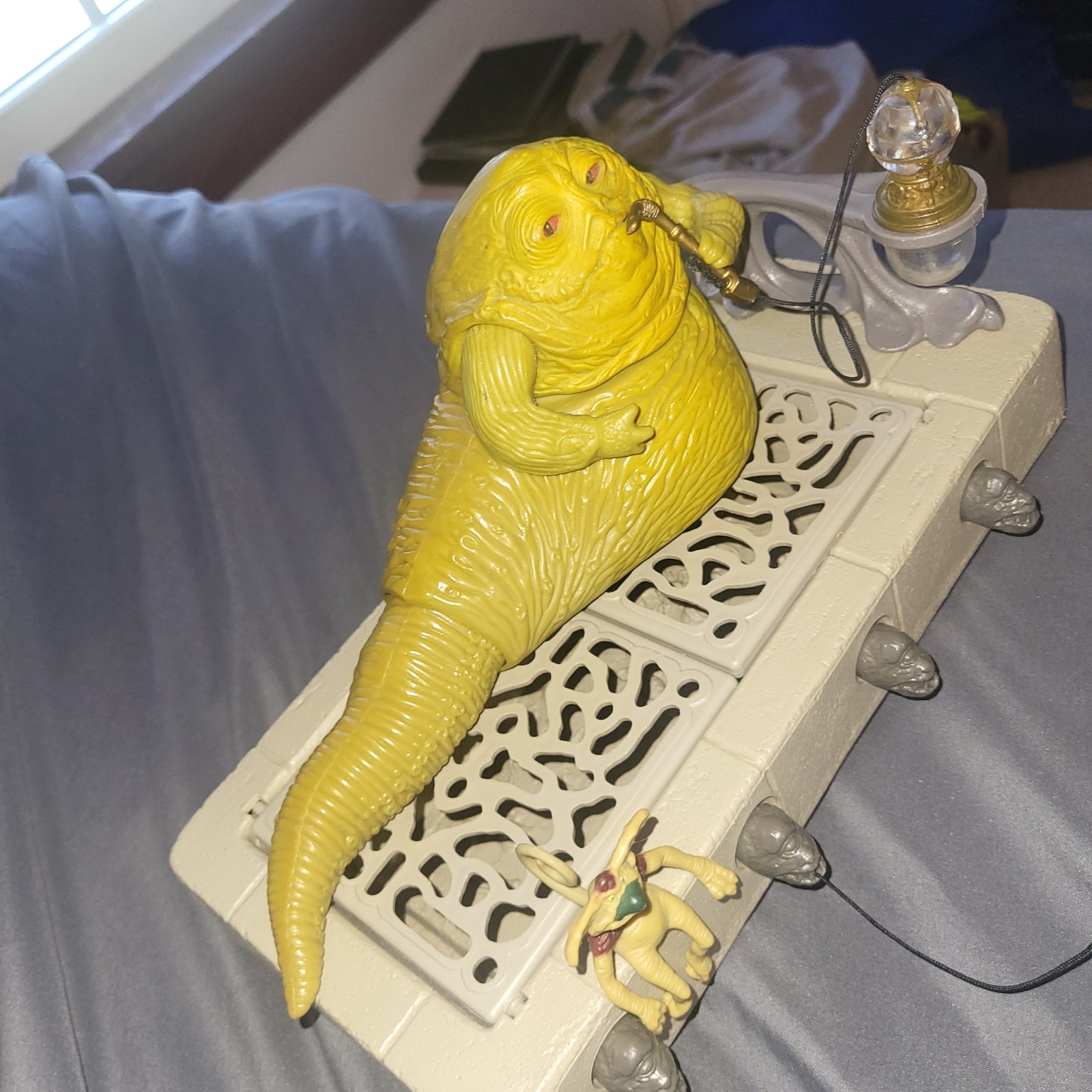 Jabba the Hutt Action Playset sold
