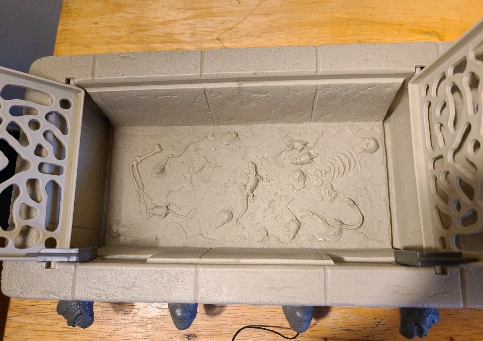 Jabba the Hutt Action Playset sold