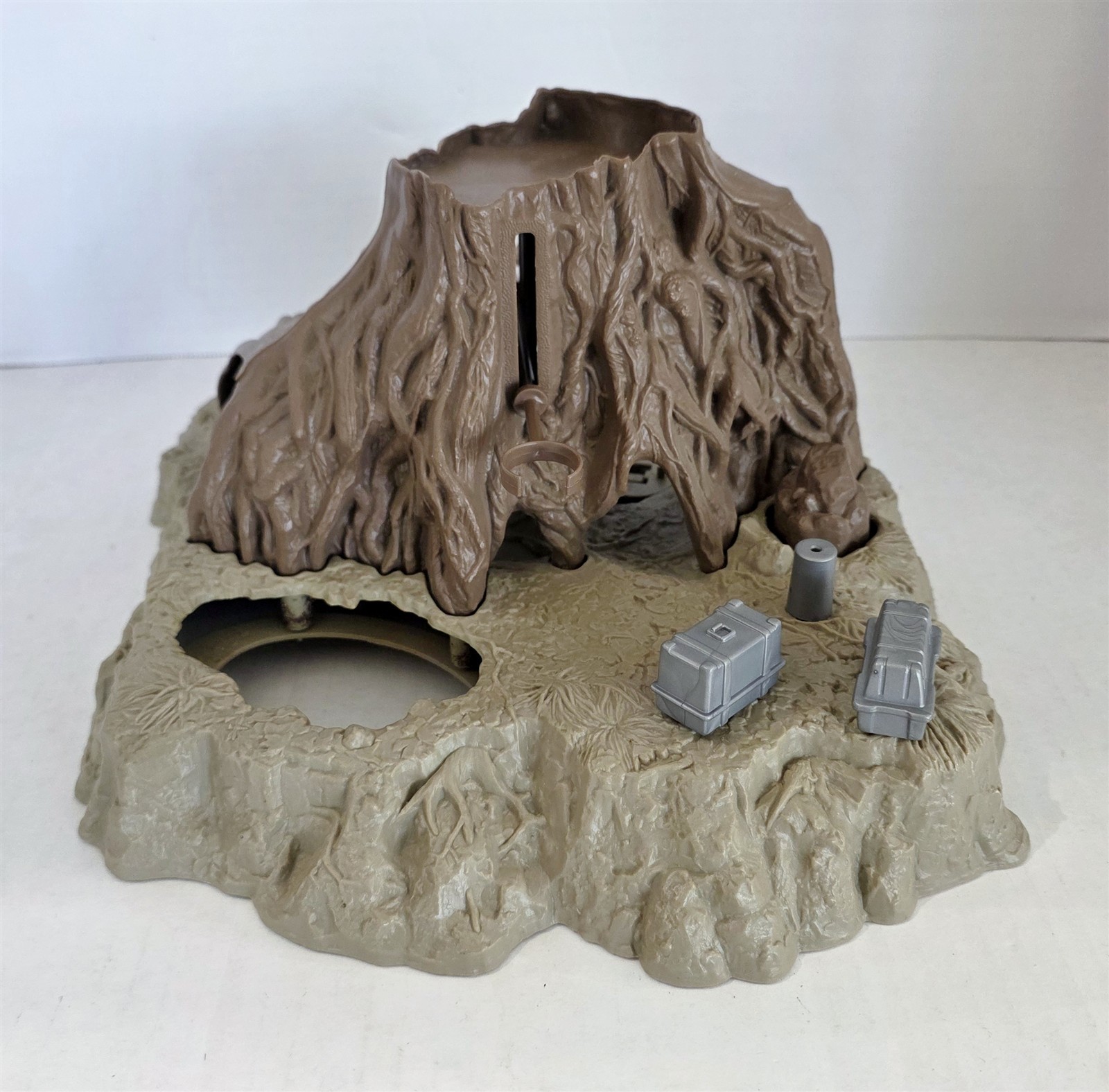 Dagobah Action Playset sold