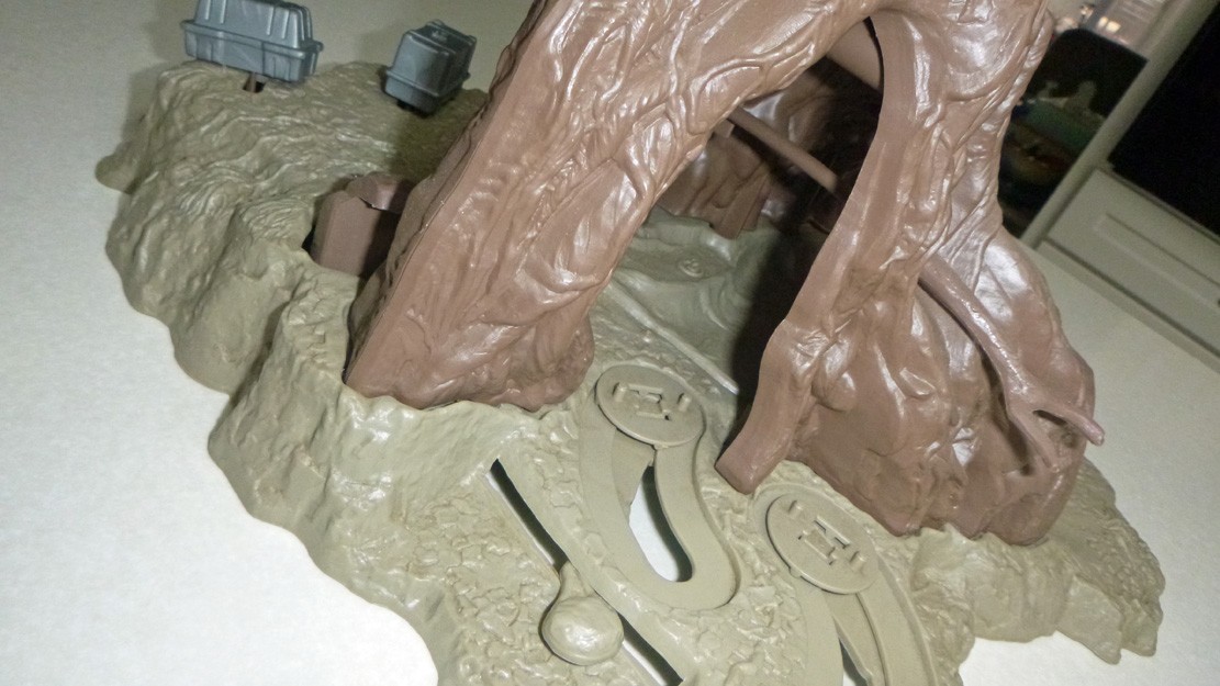 Dagobah Action Playset sold