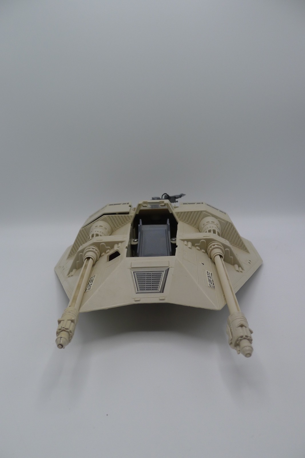 Rebel Armored Snowspeeder sold