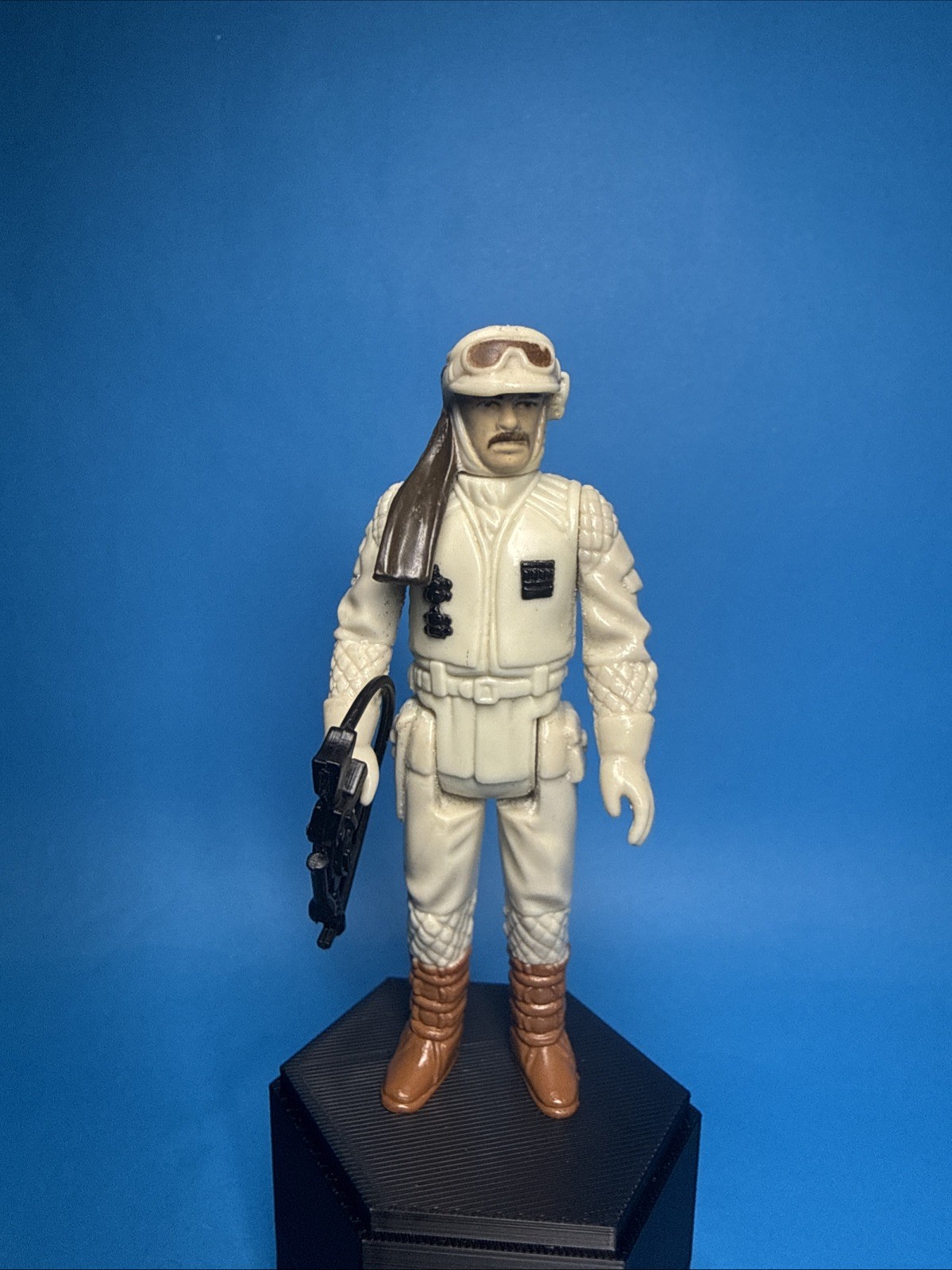 Rebel Commander sold