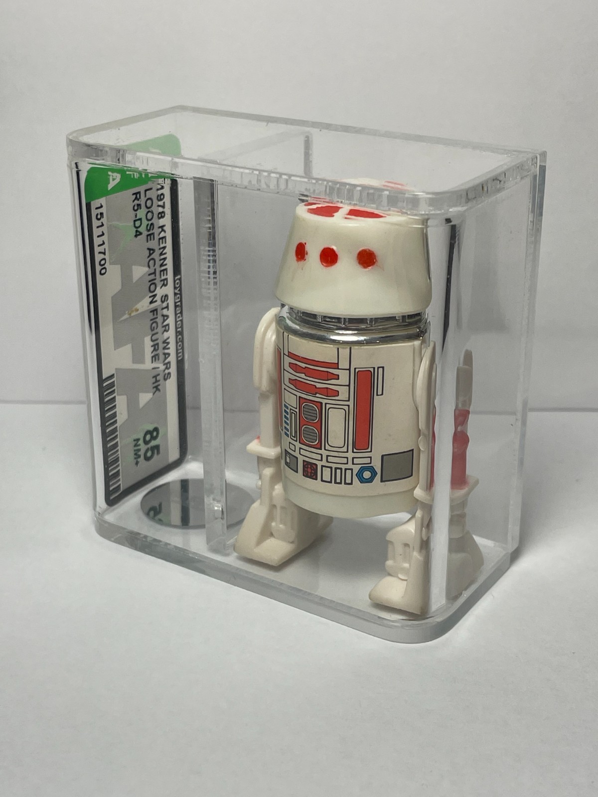R5-D4 (Arfive-Defour) sold