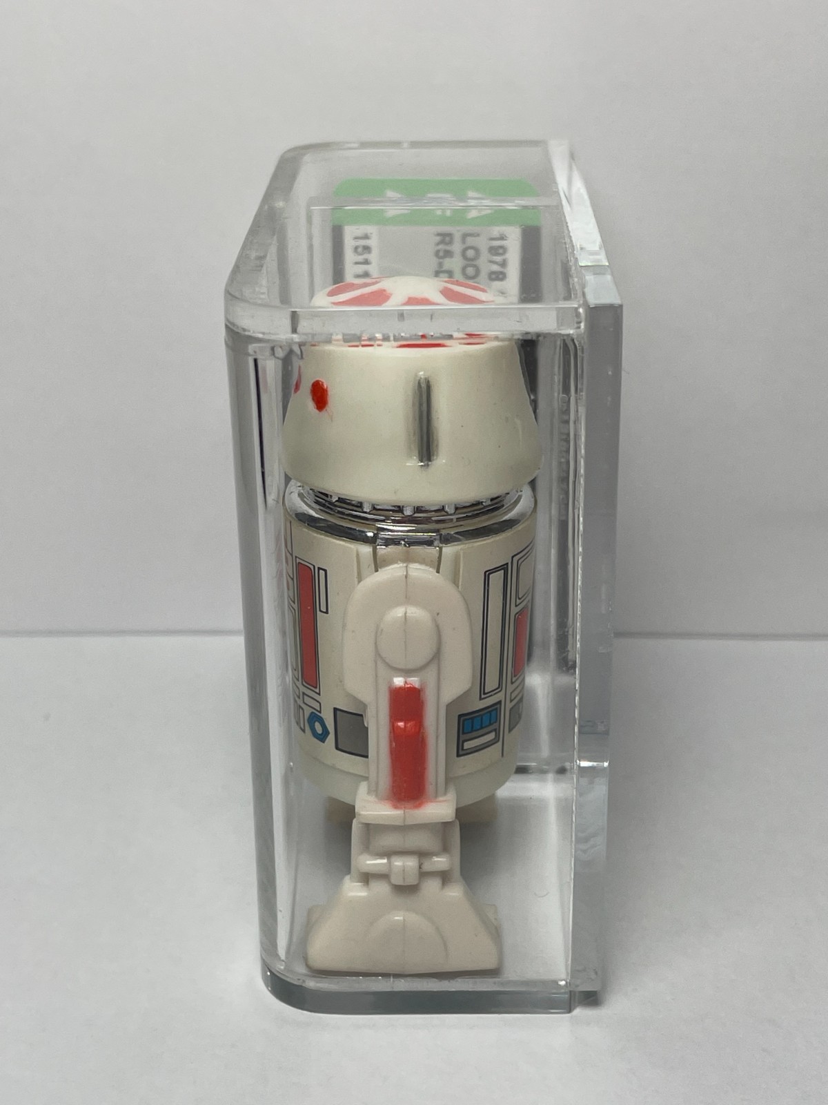 R5-D4 (Arfive-Defour) sold