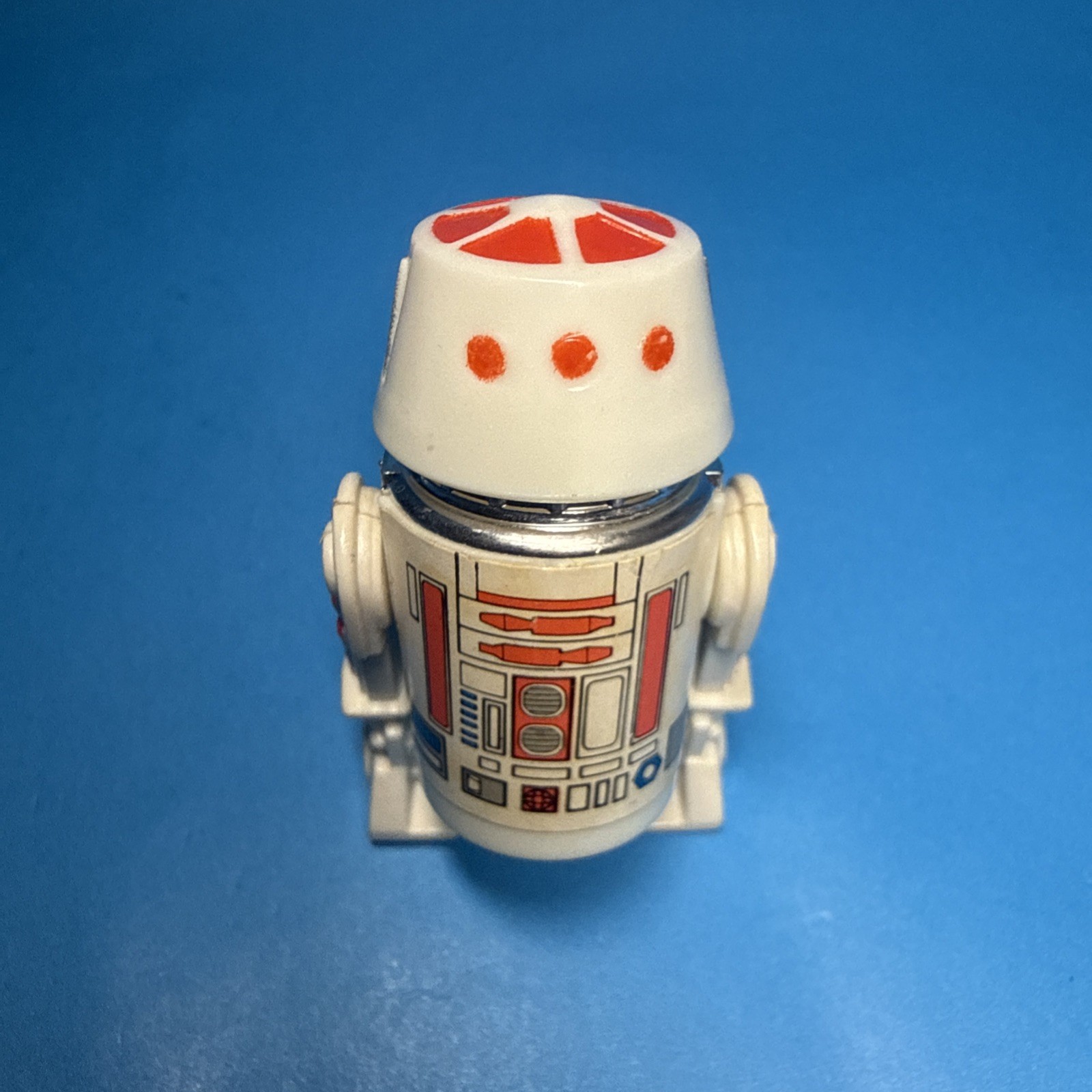 R5-D4 (Arfive-Defour) sold