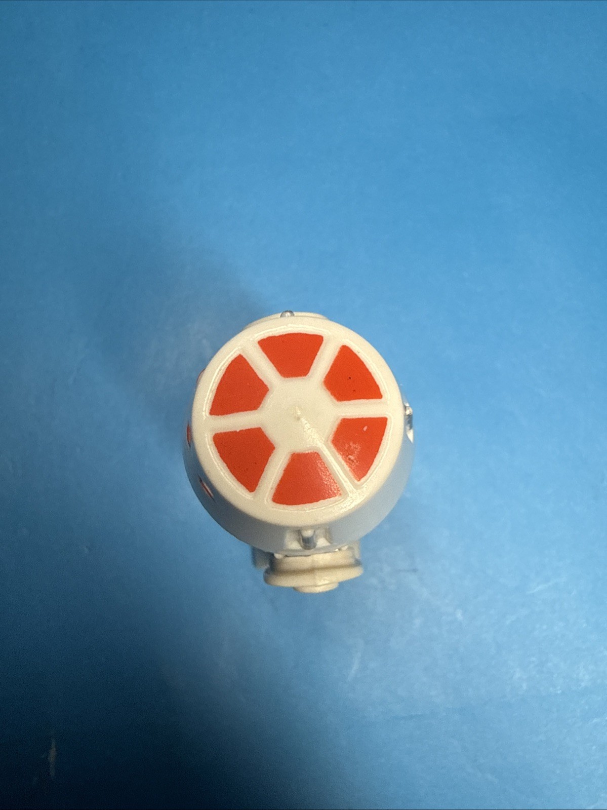 R5-D4 (Arfive-Defour) sold