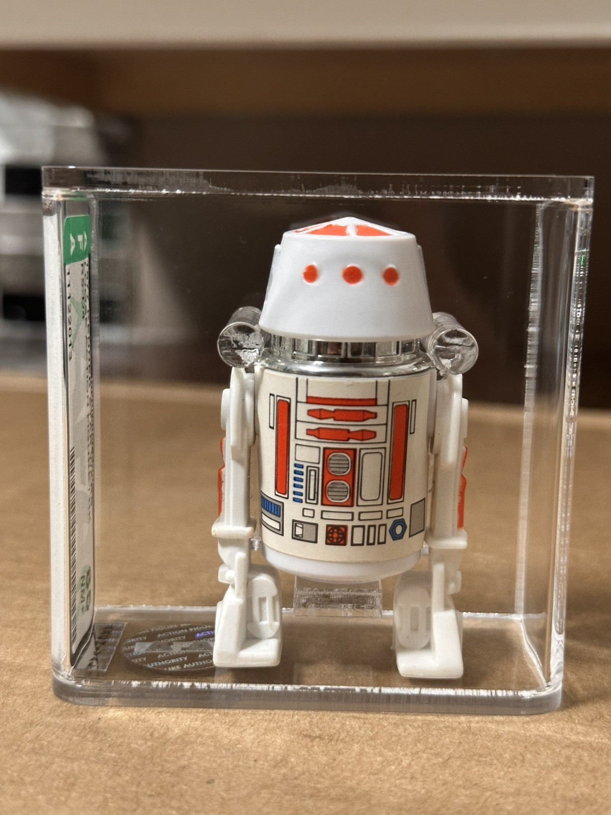 R5-D4 (Arfive-Defour) sold