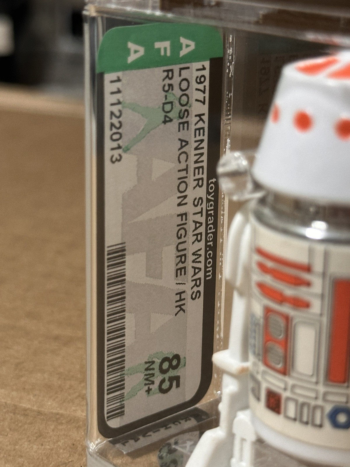 R5-D4 (Arfive-Defour) sold